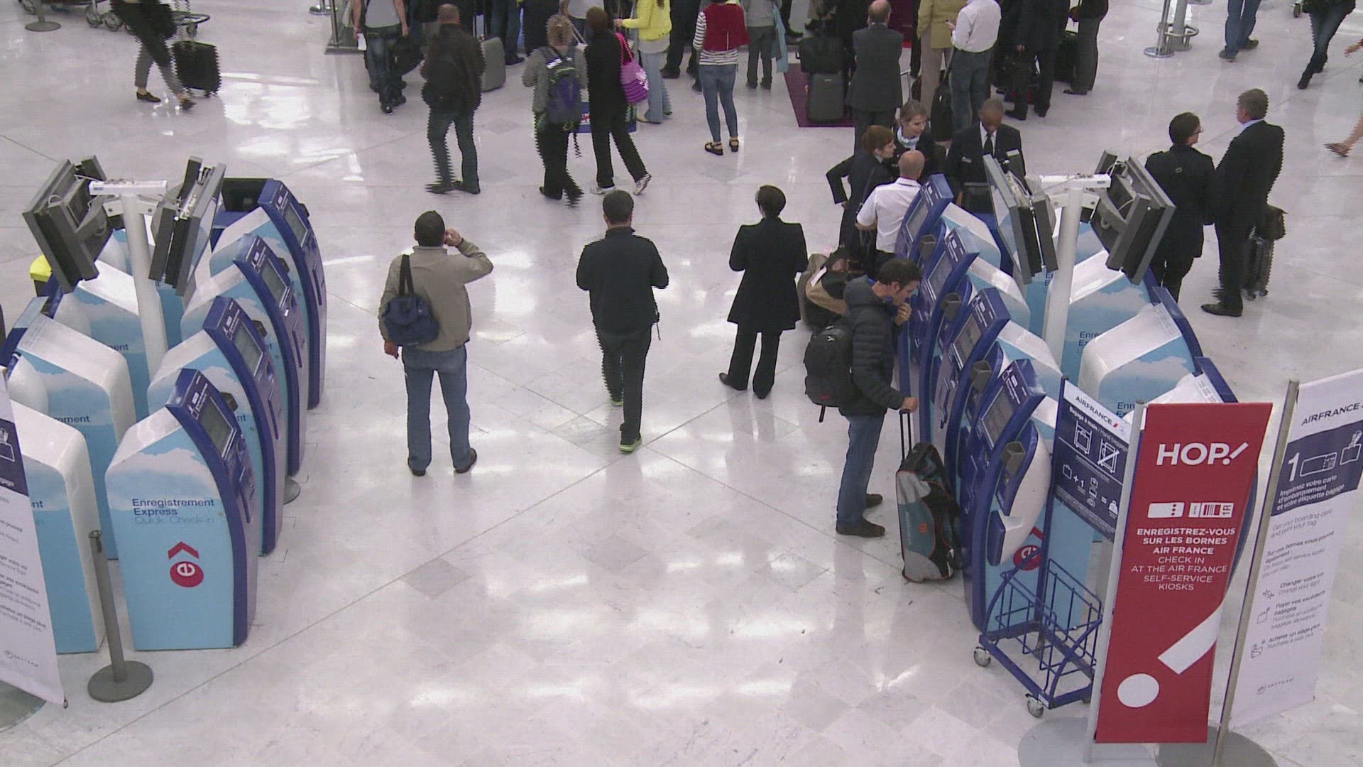 806463112 / News Footage / Feb 16, 2017