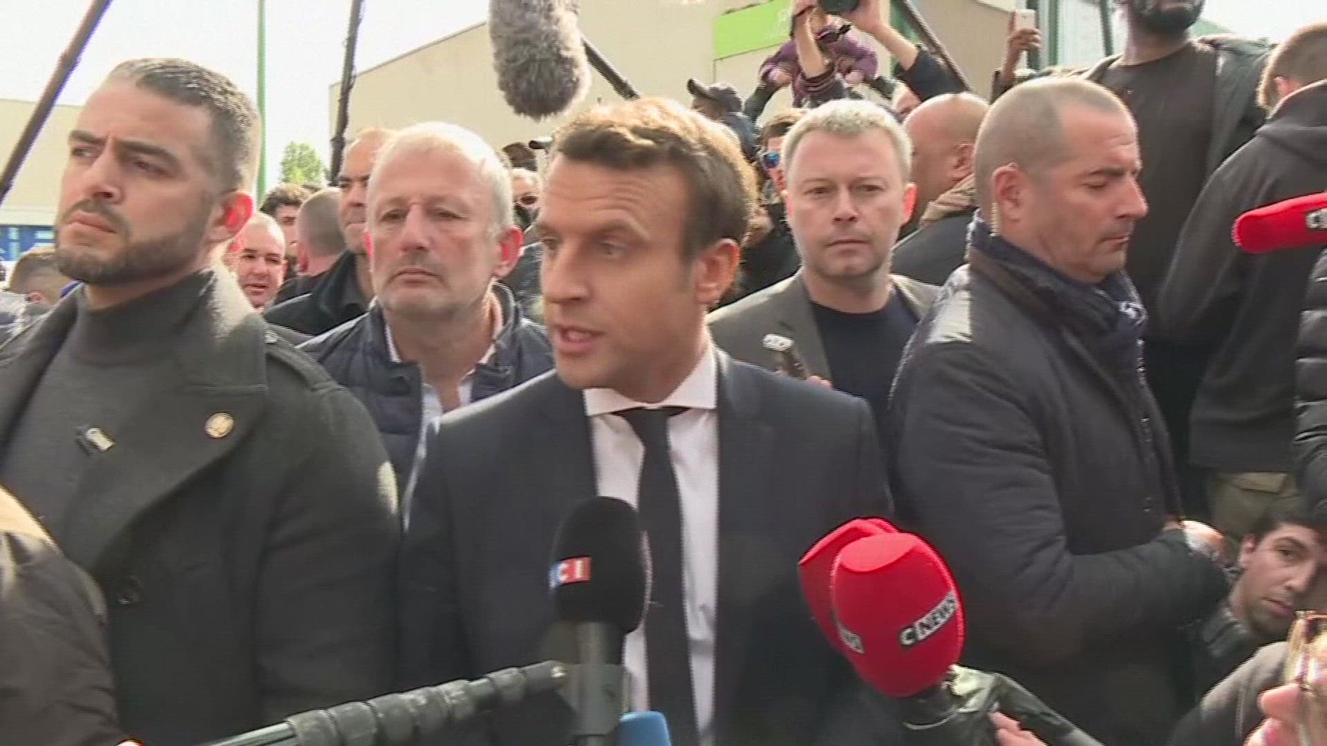 310160316 / News Footage / Apr 27, 2017