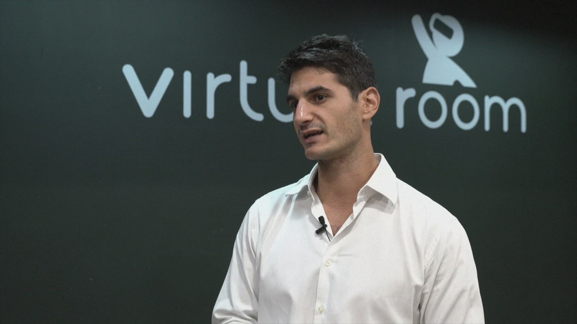 184256941 / News Footage / Apr 18, 2018