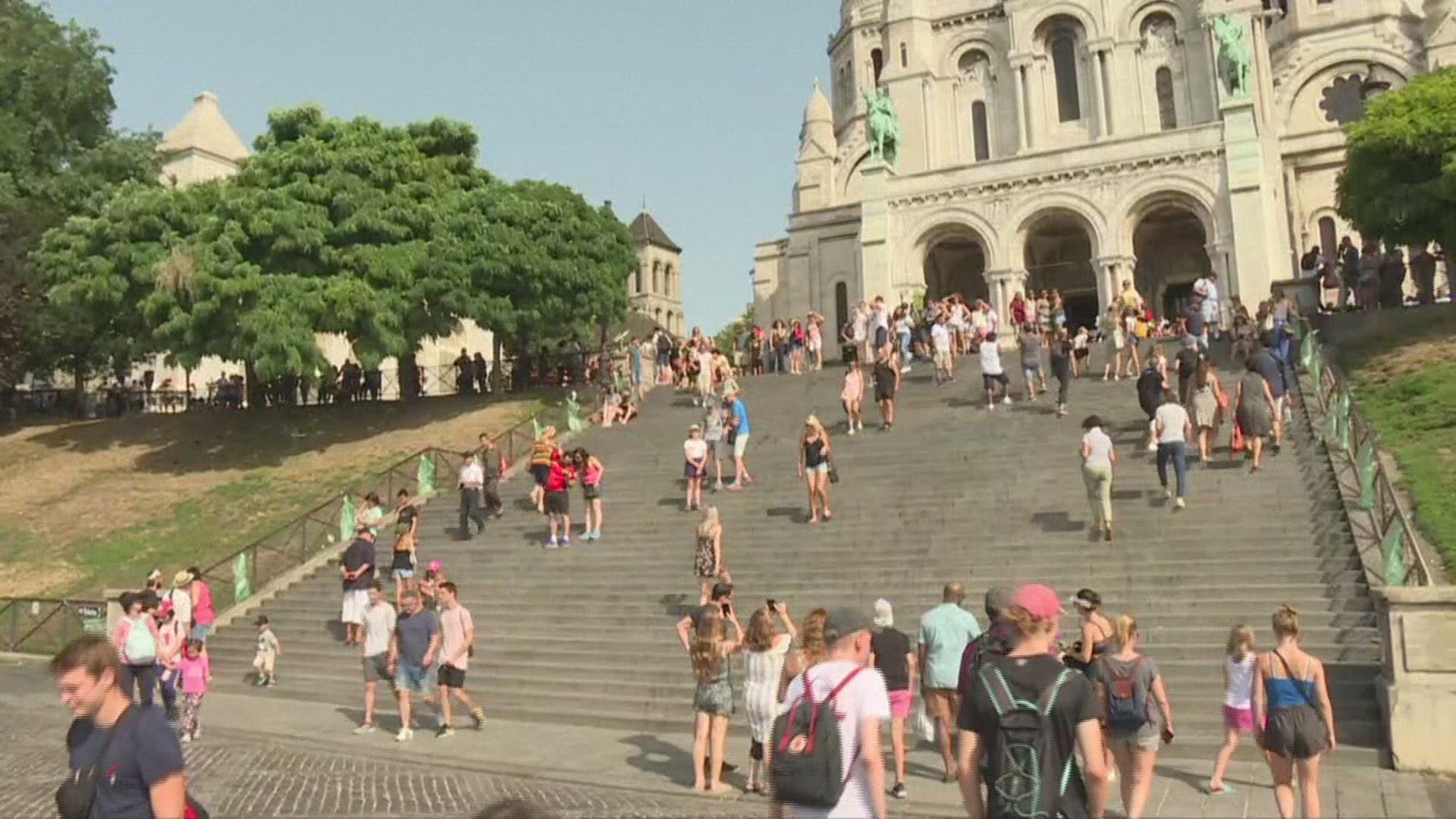 895139431 / News Footage / Aug 7, 2018