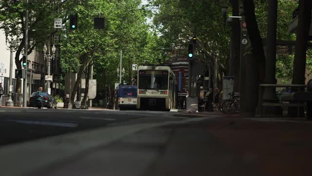 B001 C024 0511Or 001 R3D