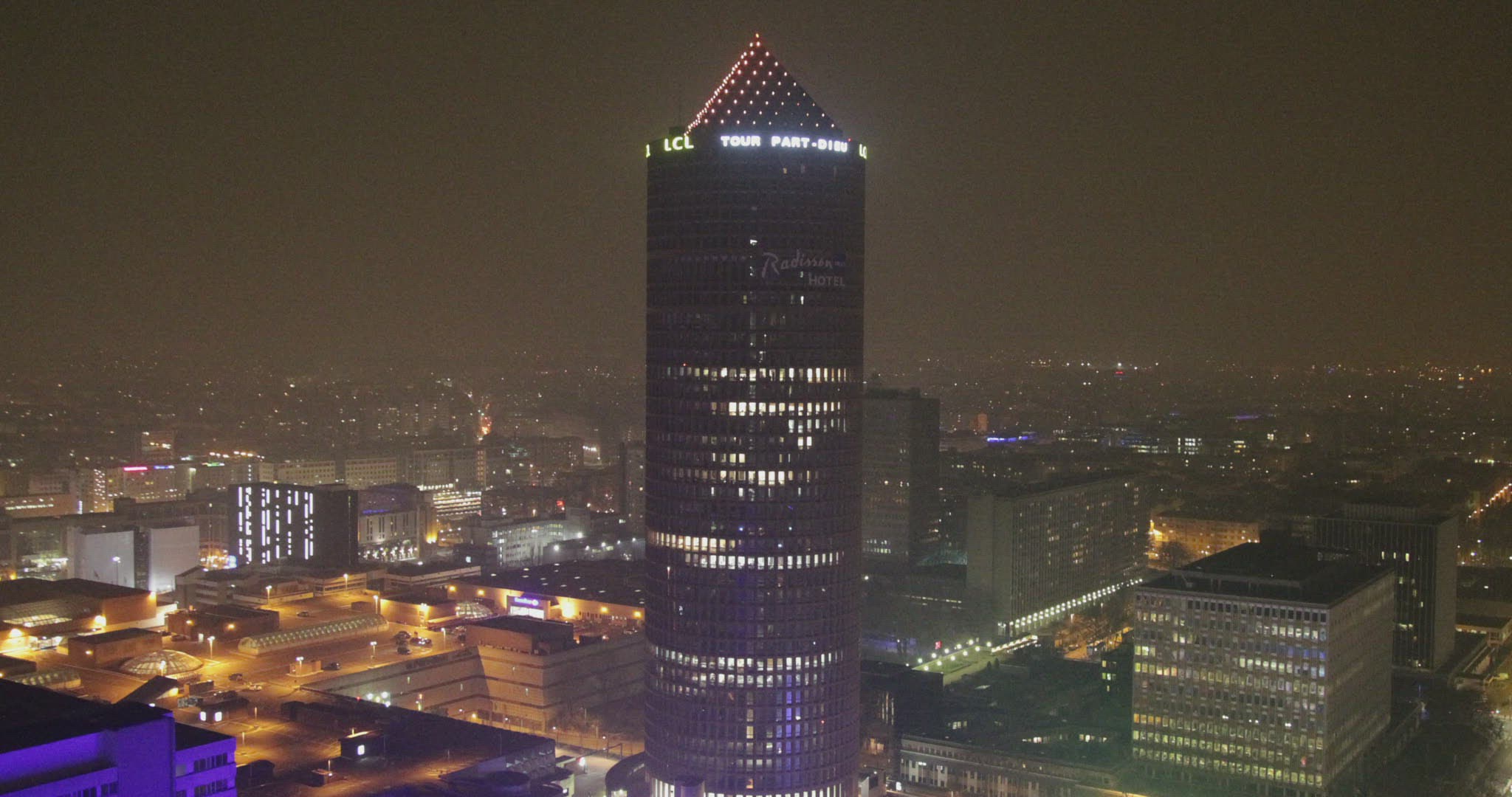 293106267 / Lyon / Tour Part-Dieu / France