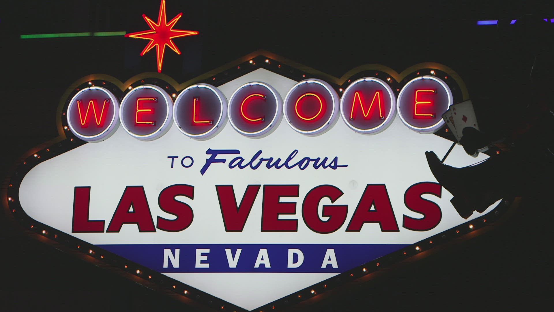 370784512 / Signpost / Las Vegas / USA