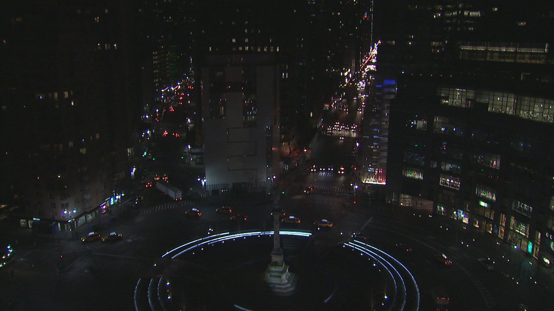 911515354 / Traffic / Night / Columbus Circle / New York City / USA