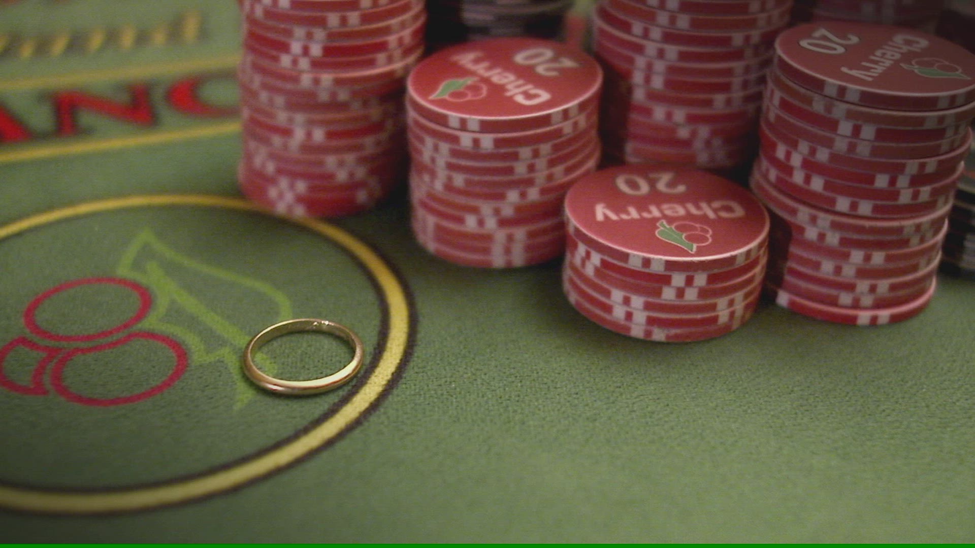 762171191 / Black Jack / Playing / Wedding Ring