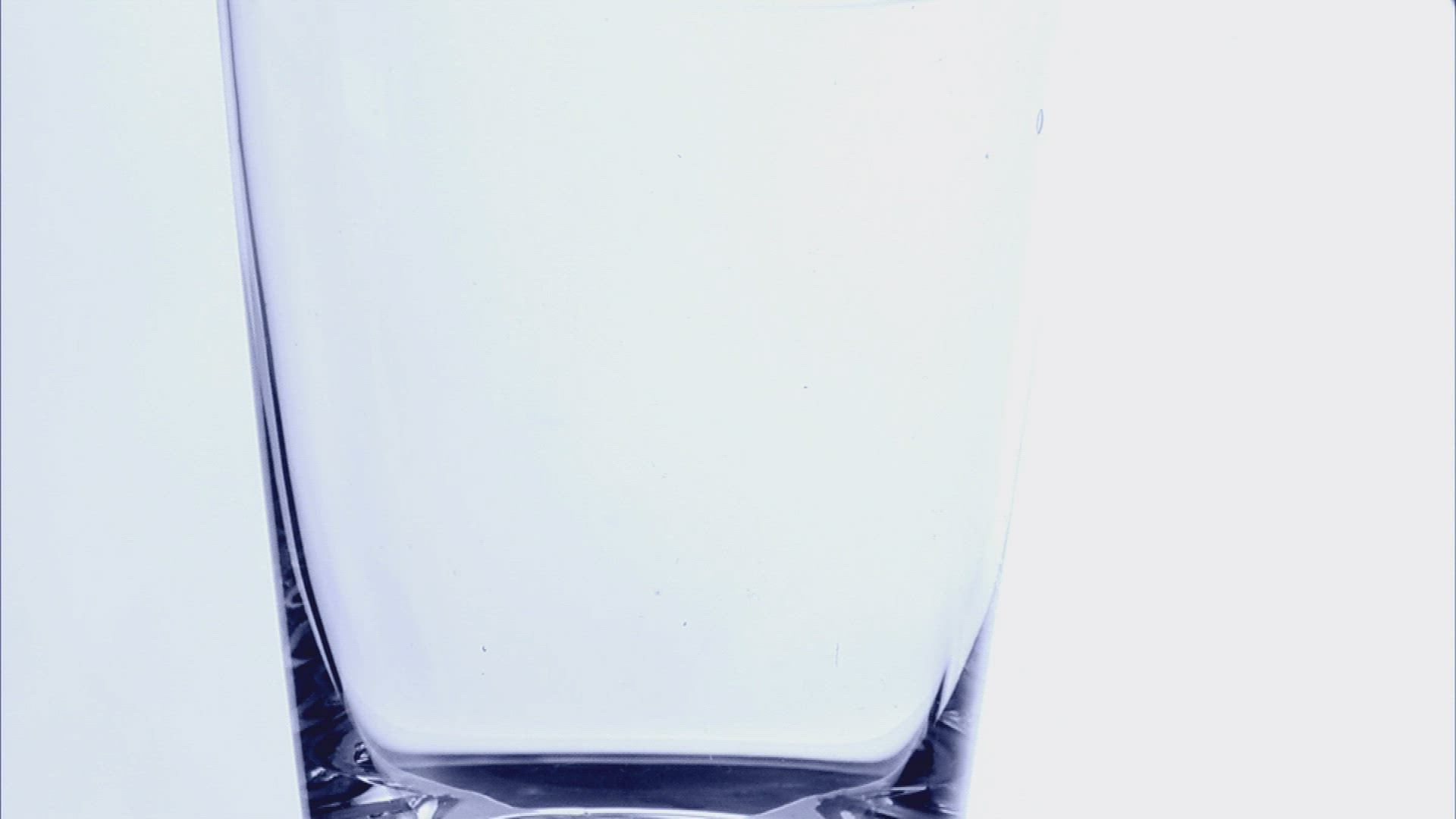 887560289 / Filling / Drinking / Water Glass