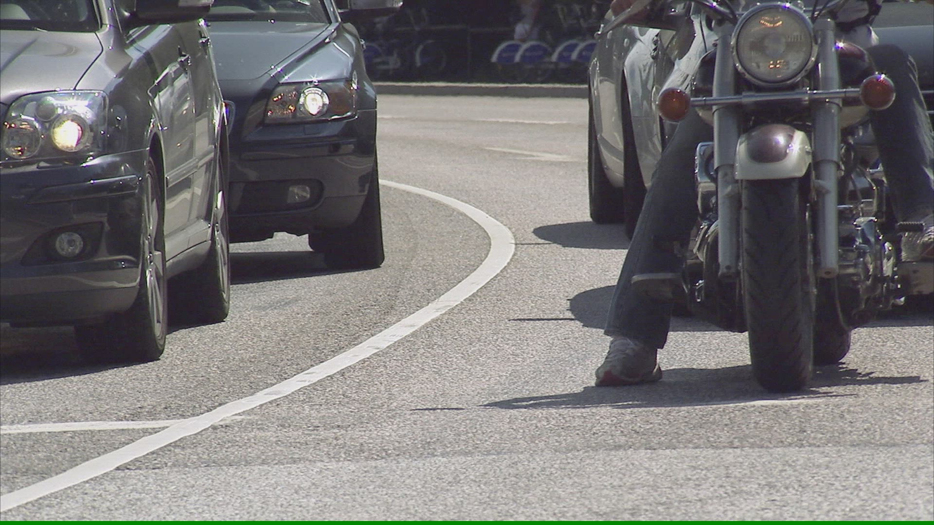 627339045 / Driving / Queue / Stockholm