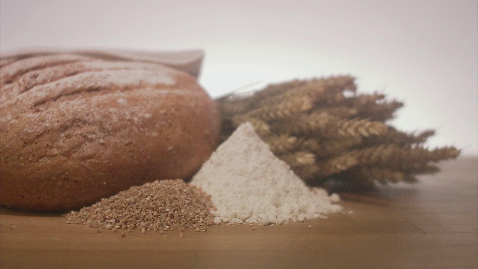 521050806 / Bread / Grain / Freshness