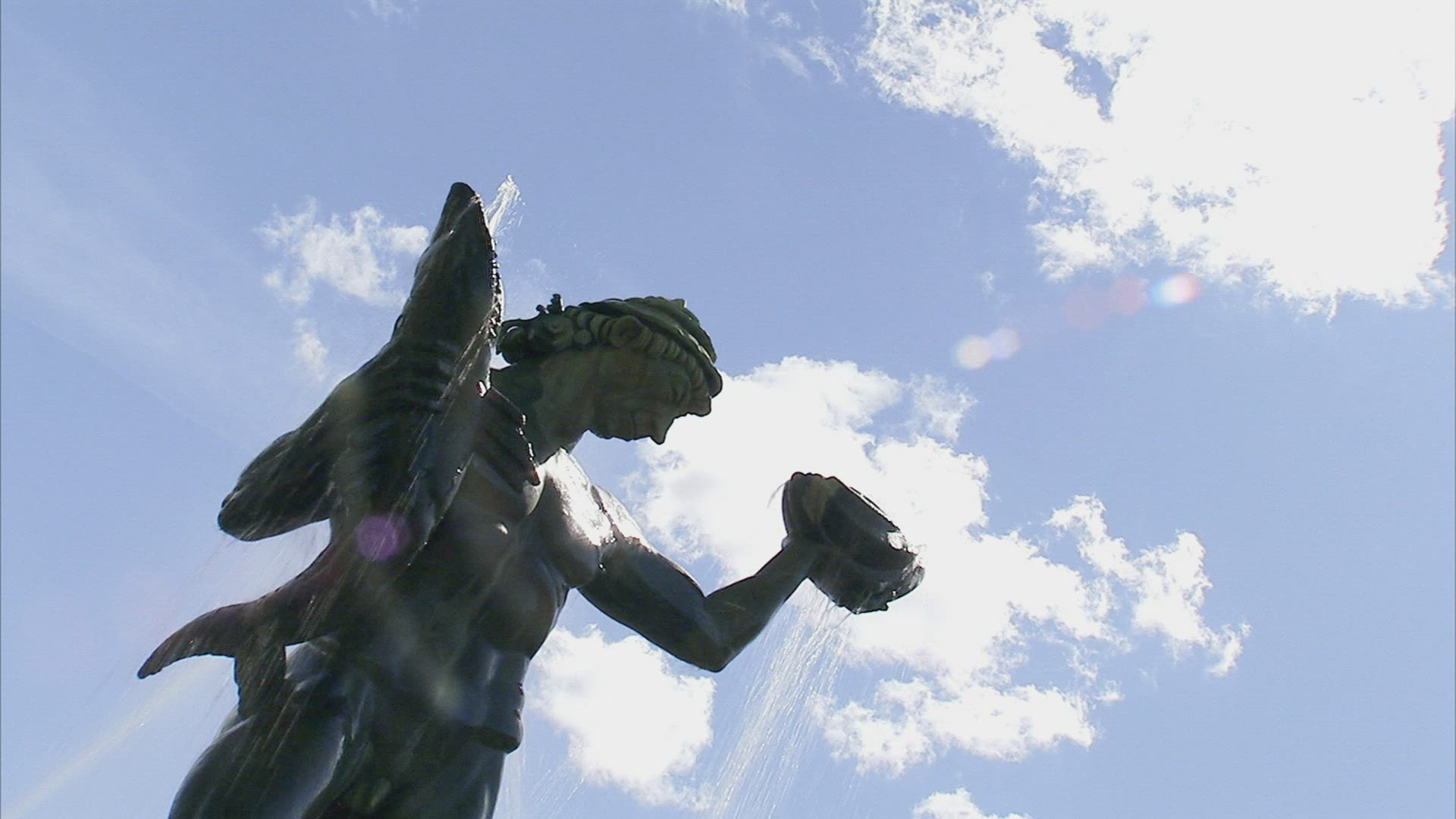 919291709 / Götaplatsen / Statue / Gothenburg