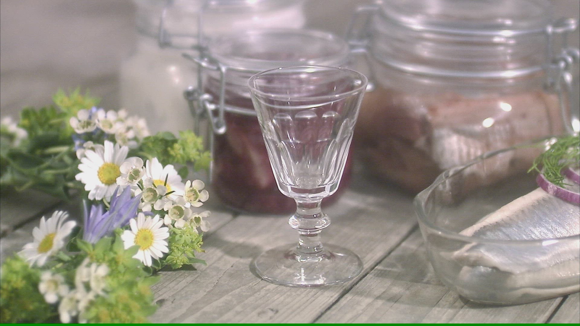 515754943 / Herring / Snaps Glass / Sweden