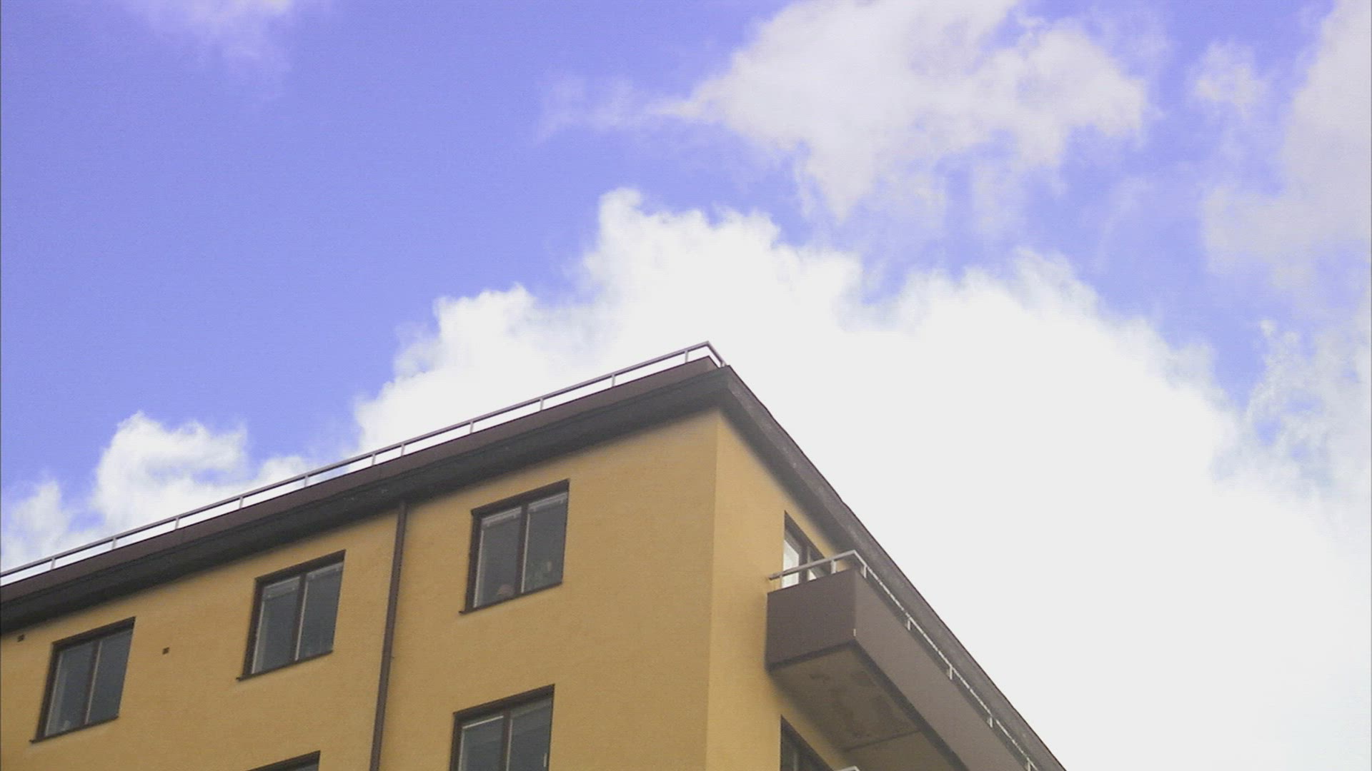 730827517 / Apartment House / Sky / Stockholm