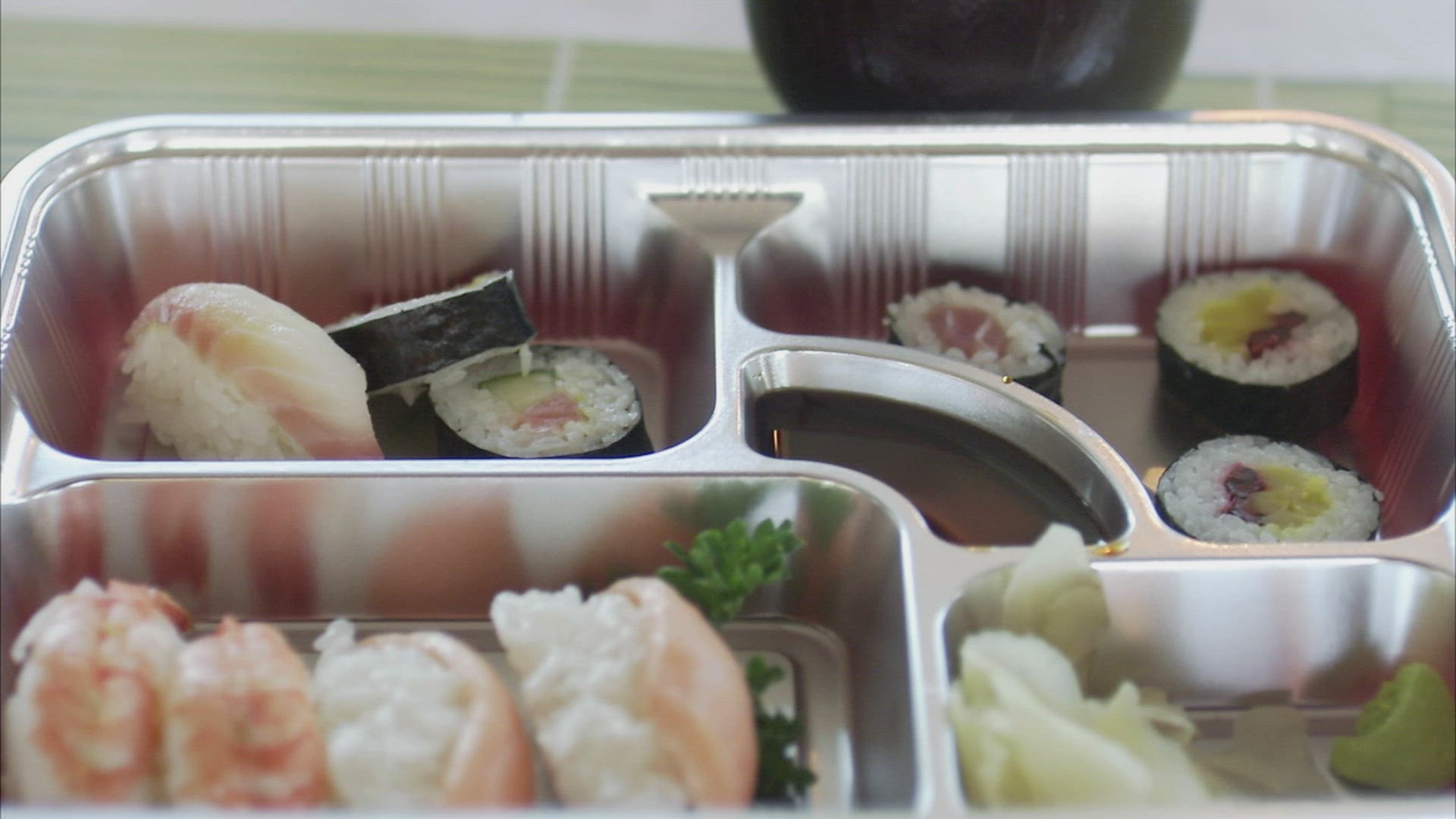 643036880 / Salmon / Rice / Plate
