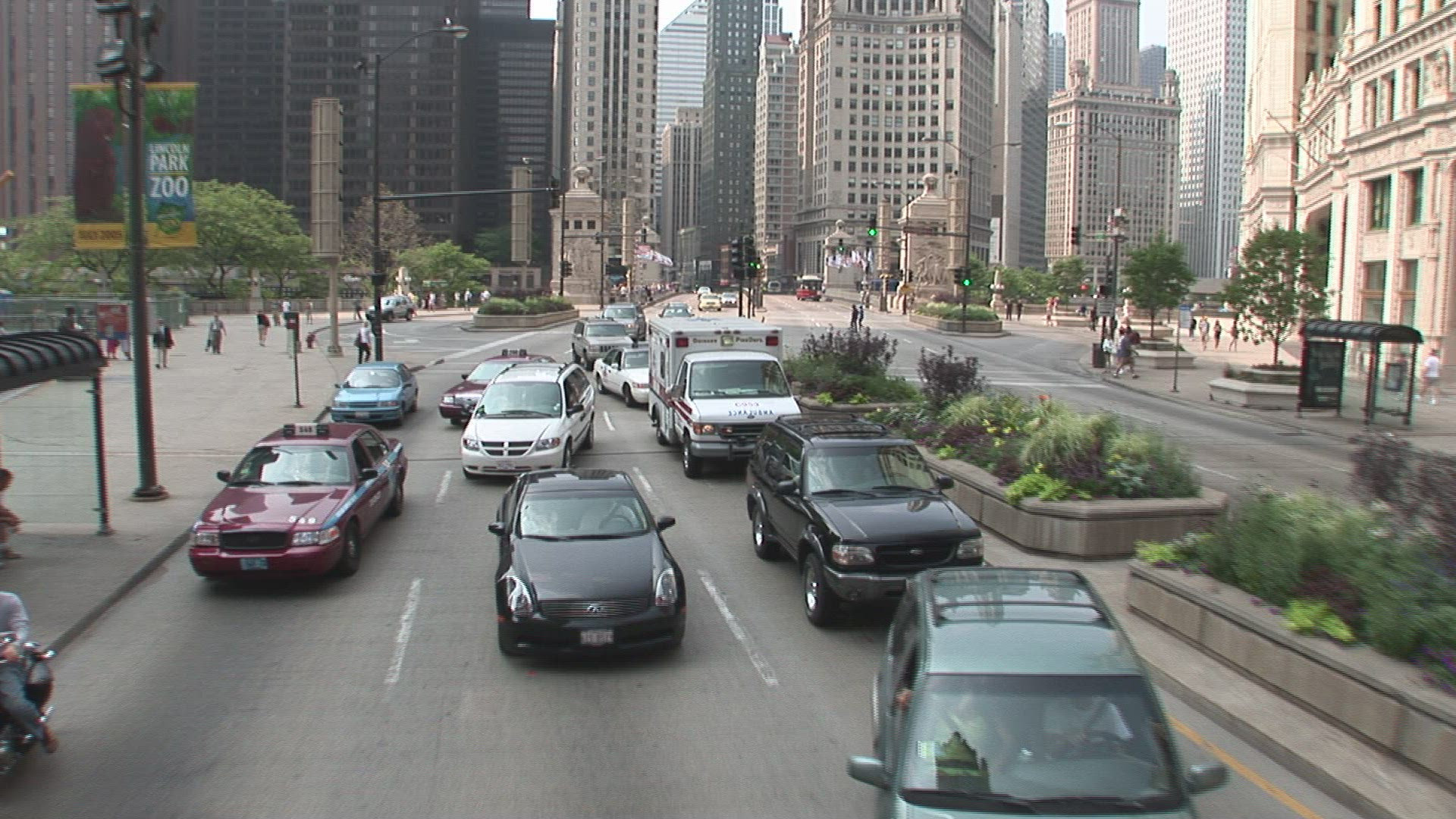 366655631 / Michigan Avenue / Chicago
