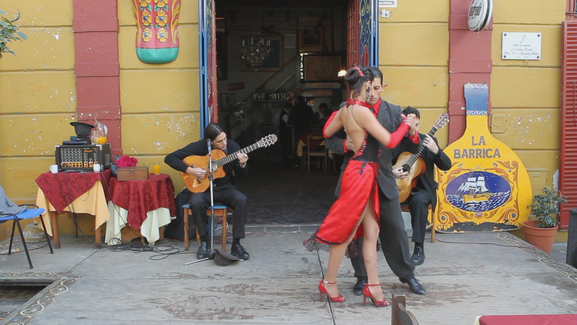 464051875 / Street Scene / La Boca / Buenos Aires
