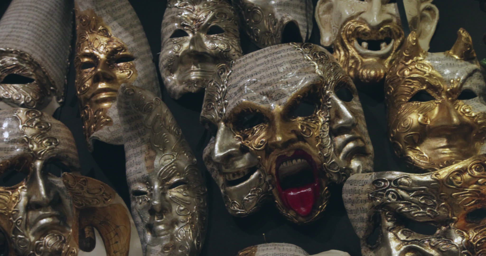 289403838 / Mask / Venice / Italy