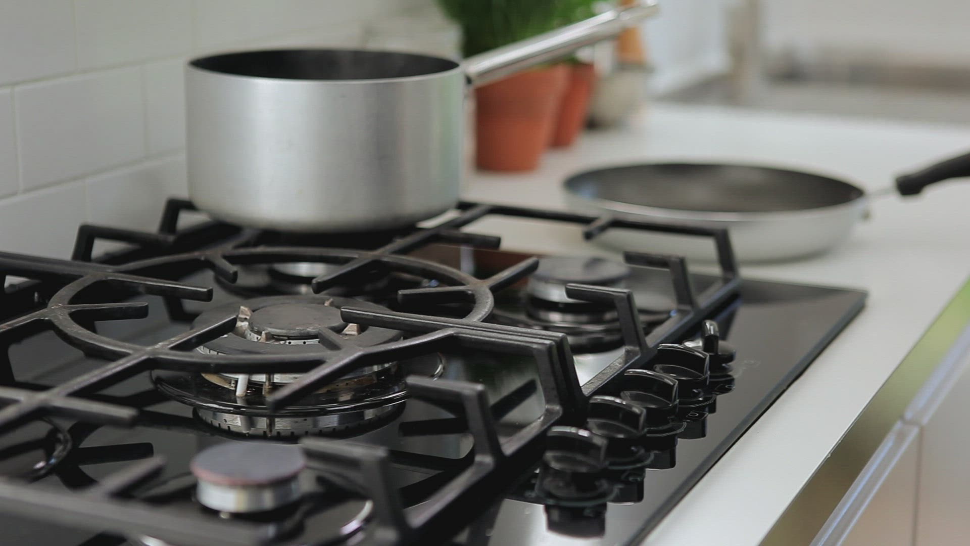 116092436 / April / 2010 / 2010-2019 / 21st Century / 116092436