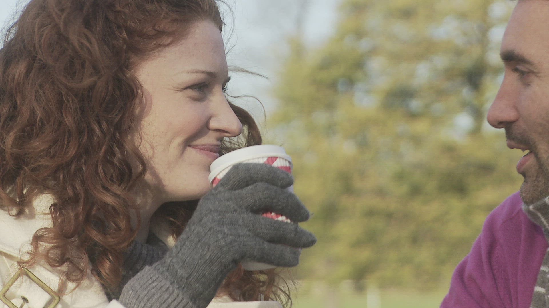 257682790 / Couple / Promenade / Leisure Time / Park 257682790 / Couple / Promenade / Leisure Time / Park