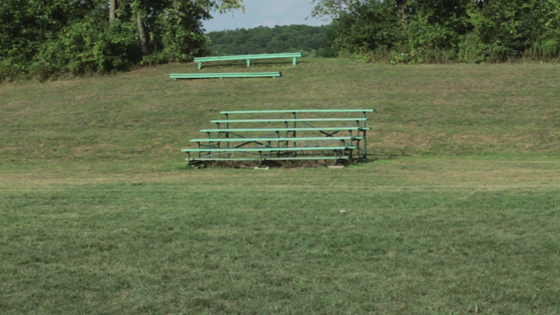 592564711 / Girl / Adolescent / Women's Football