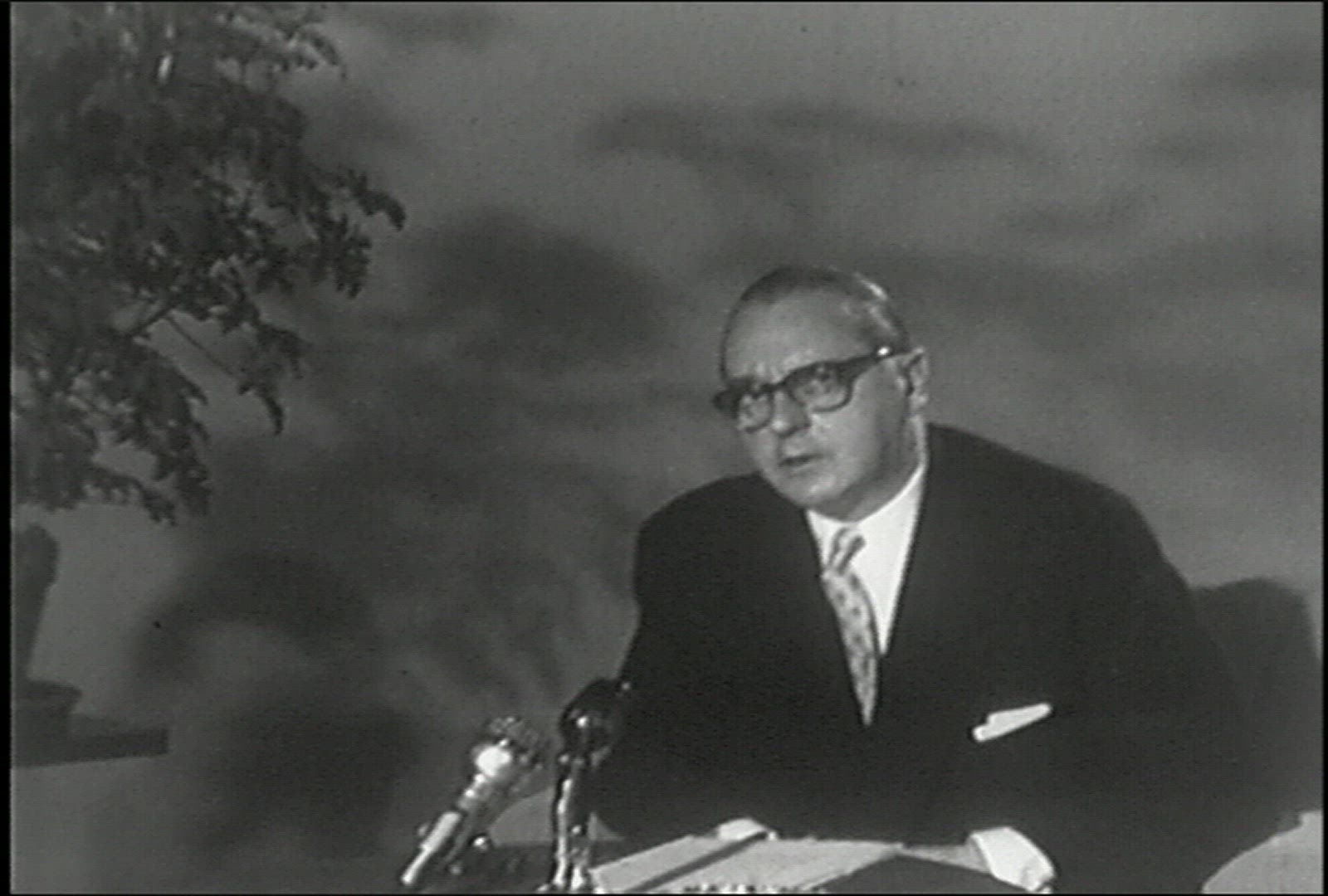 947344534 / Heinrich von Brentano / Televised Address / Germany / 1958