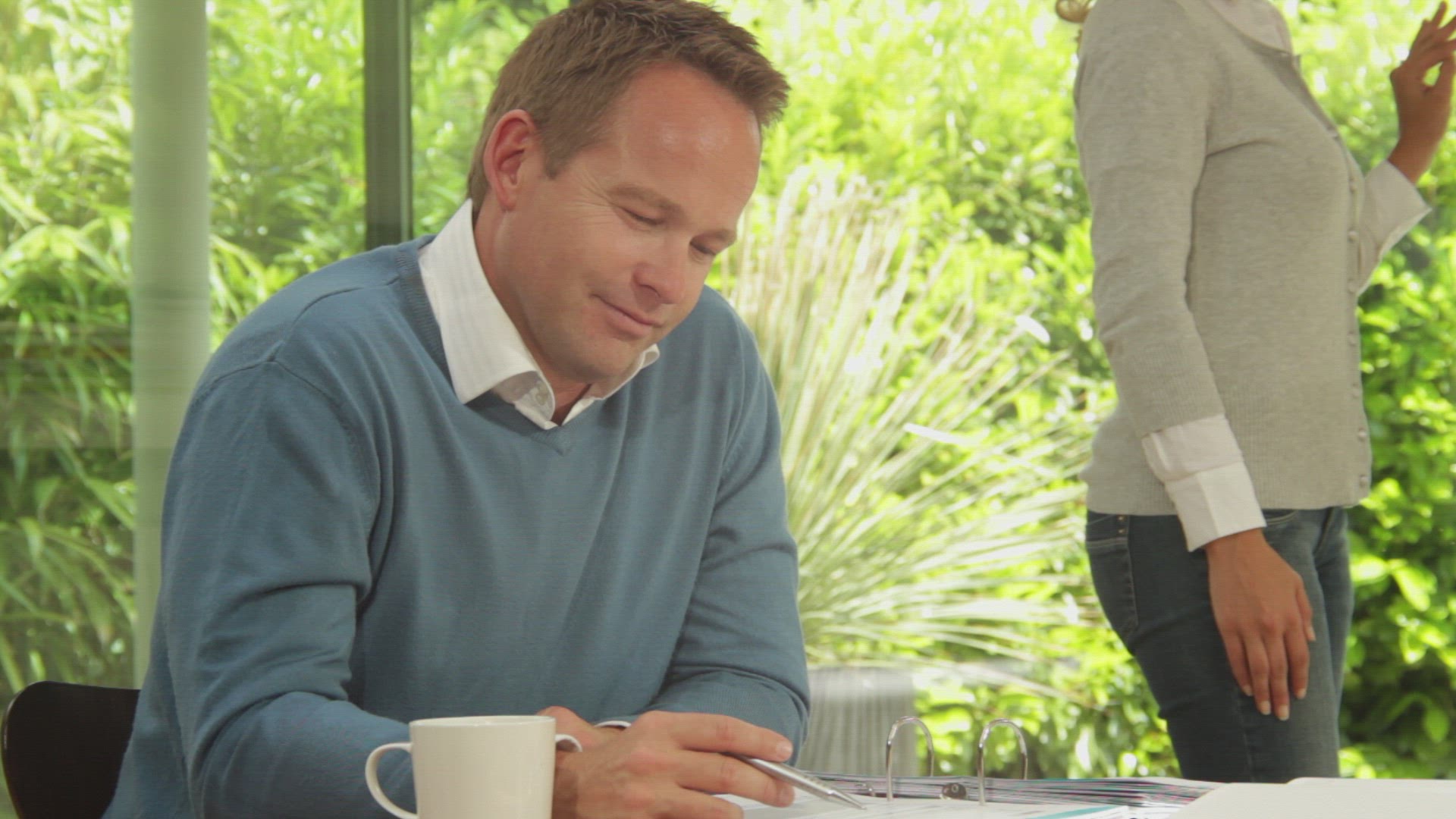 763482070 / Couple / Living Room / Home Ownership