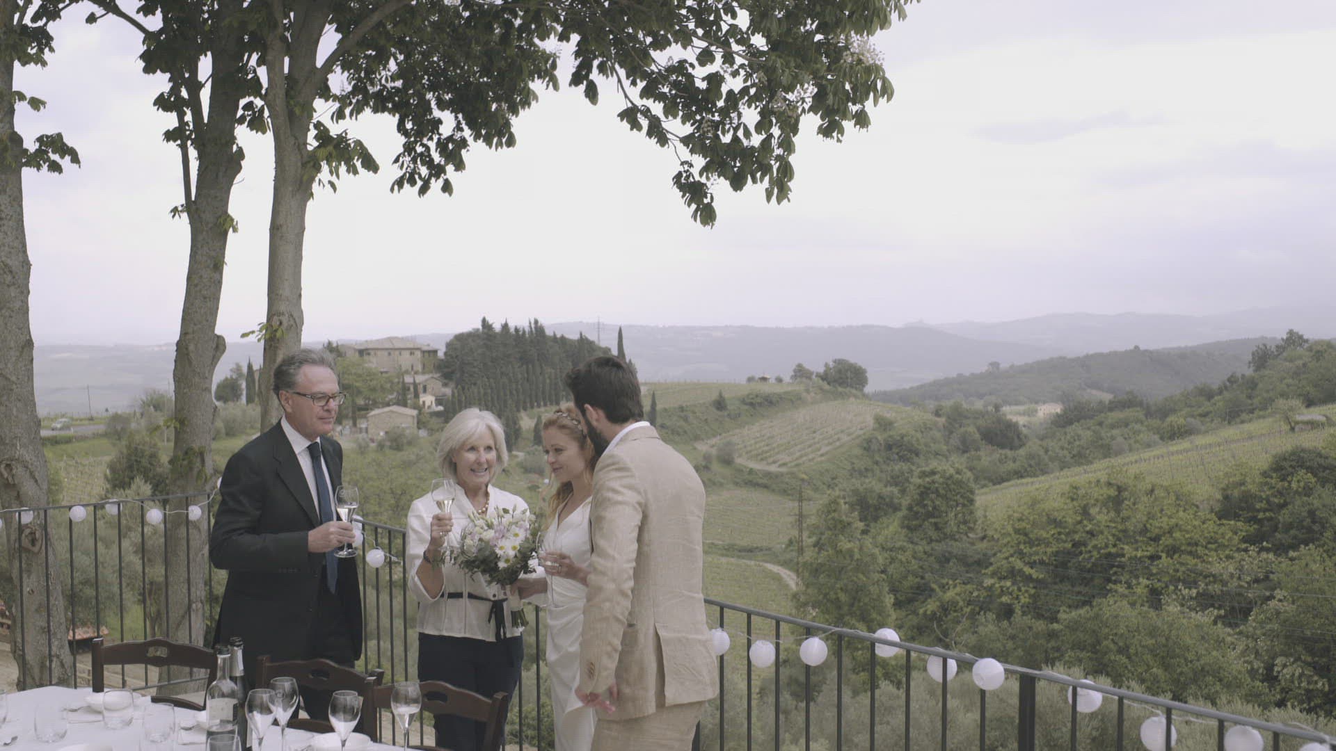 548302863 / People / Partying / Italy