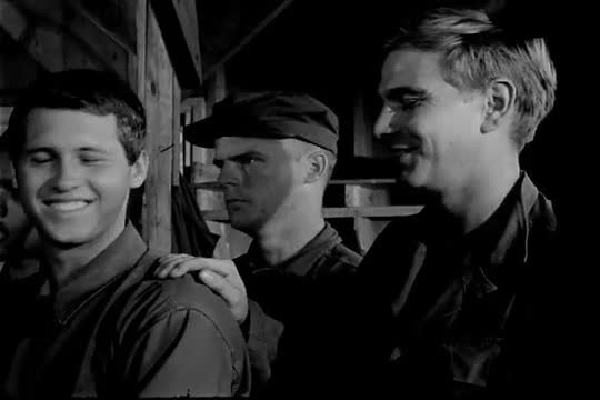 Explains the principle of 'keeping faith' with fellow prisoners when captured by the enemy.