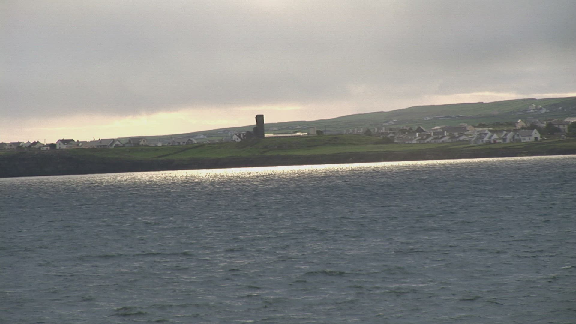 981490695 / Village / Sea / County Clare