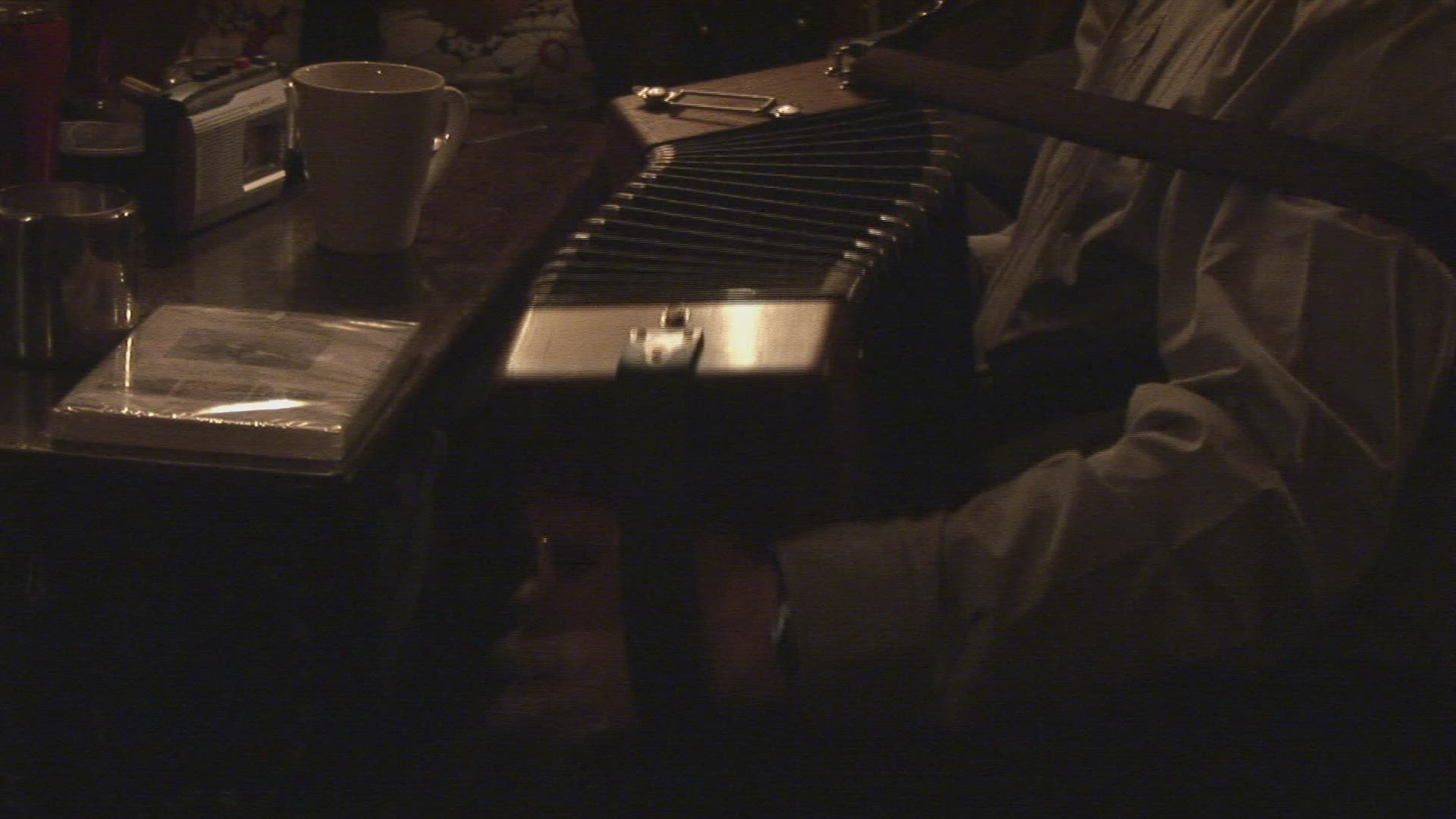 920258932 / Musician / Making Music / Pub