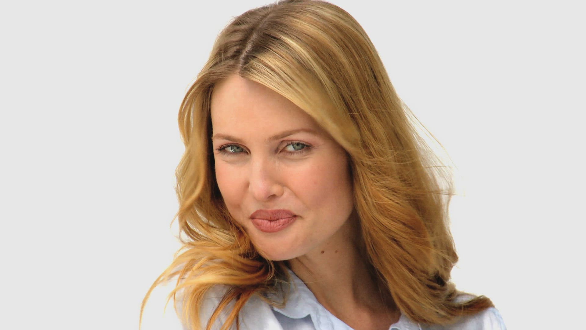 171683593 / Woman / Beauty / Happiness