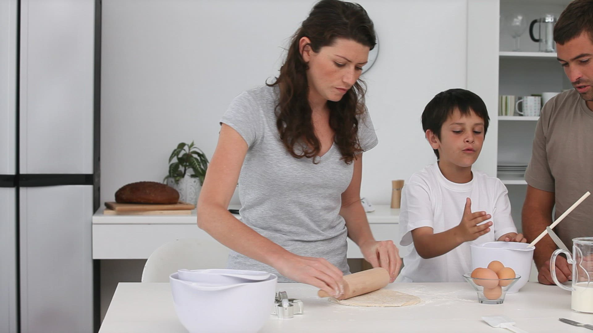 873718066 / Family / Preparing Food / Kitchen