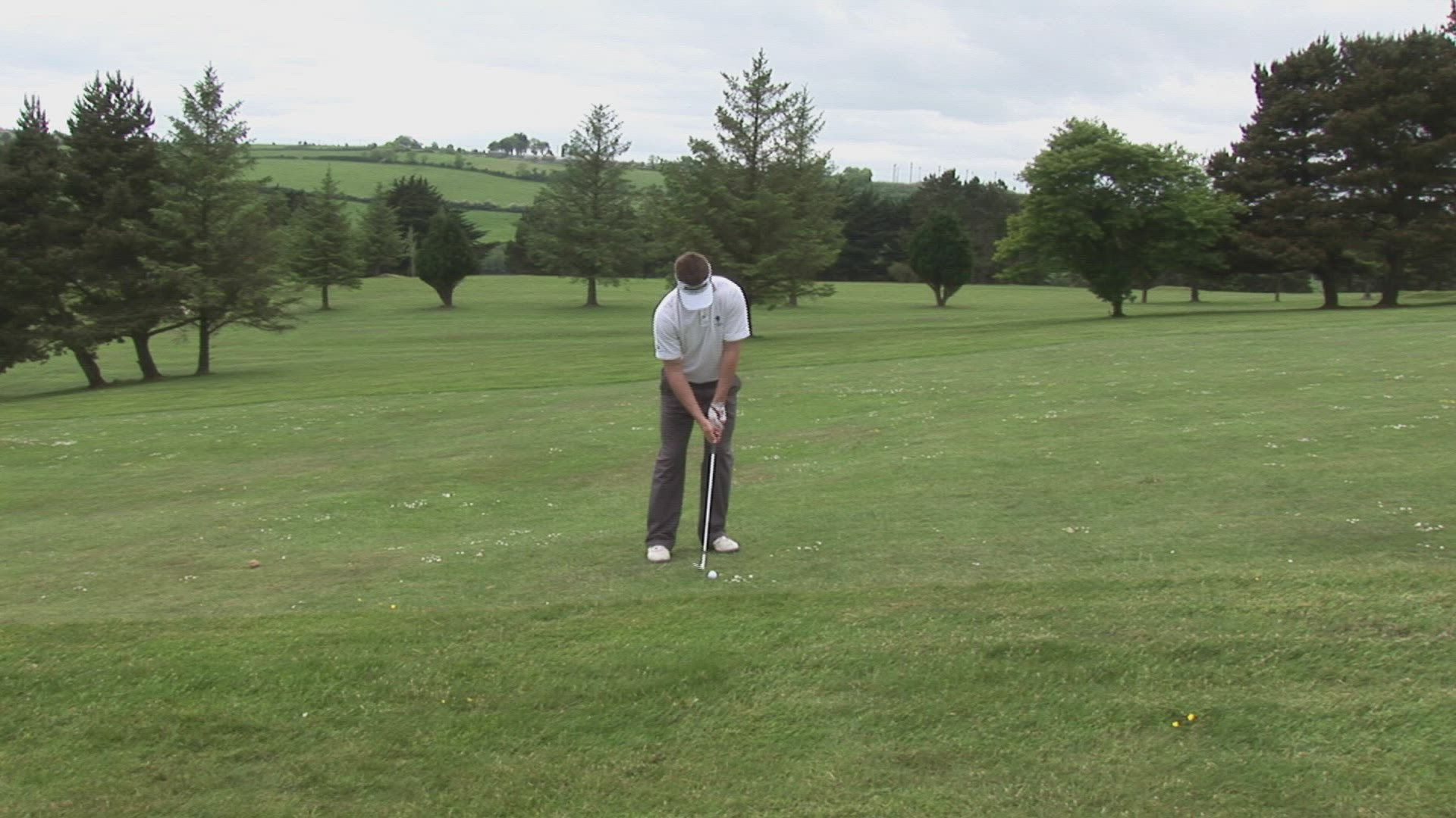 979894231 / Golf Player / Golf Course / Ireland
