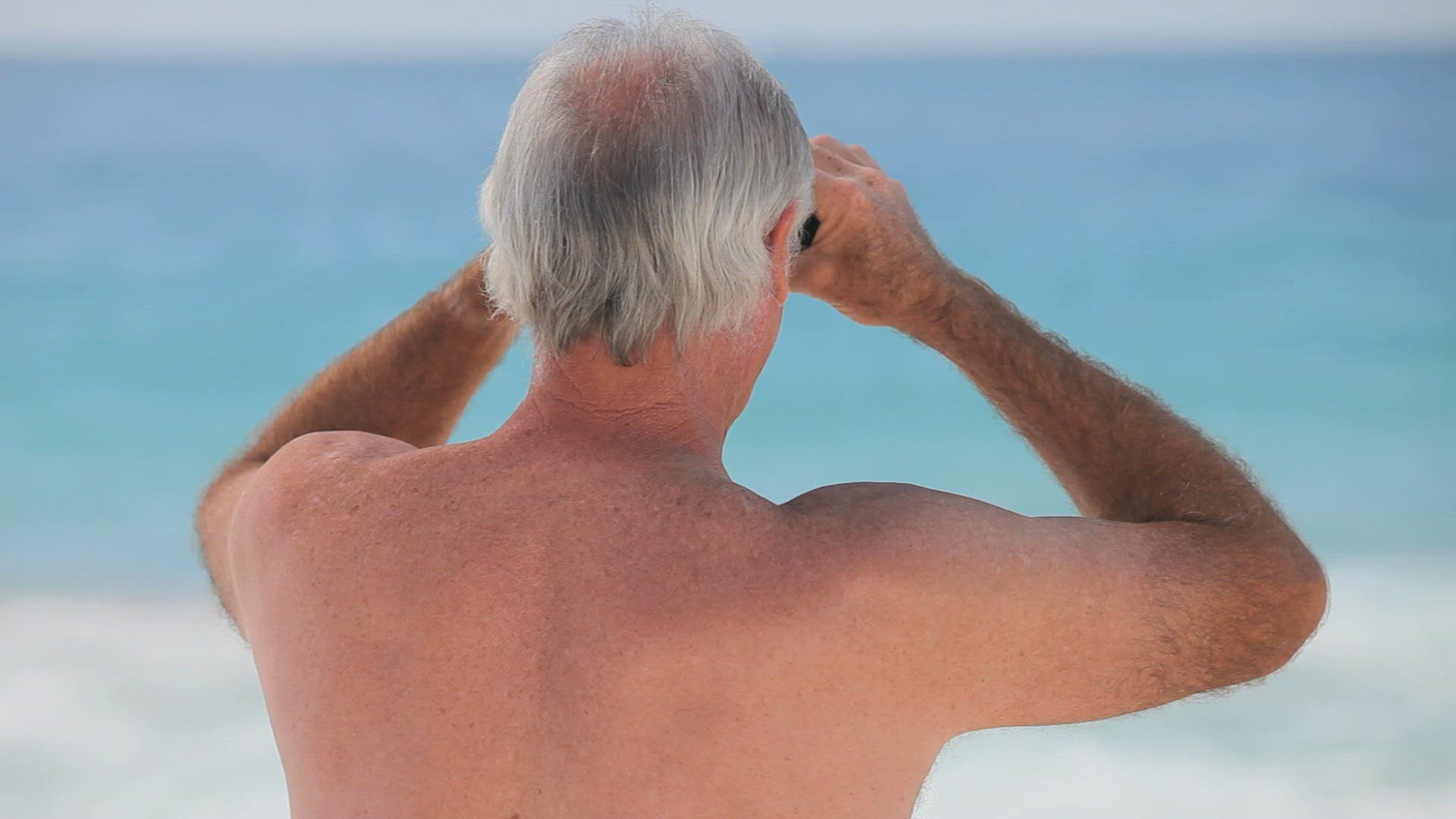 299238412 / Man / Retirement / Beach Holidays