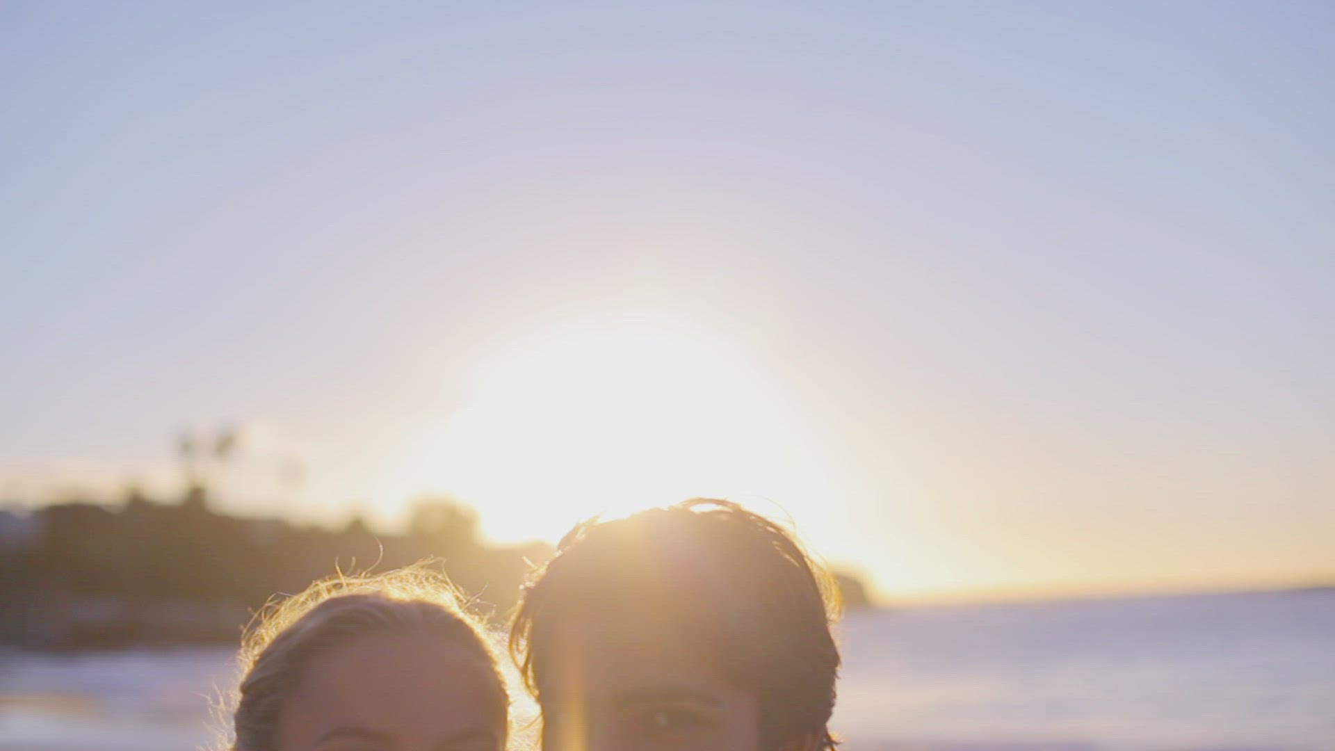 743141883 / Couple / Honeymoon / Beach