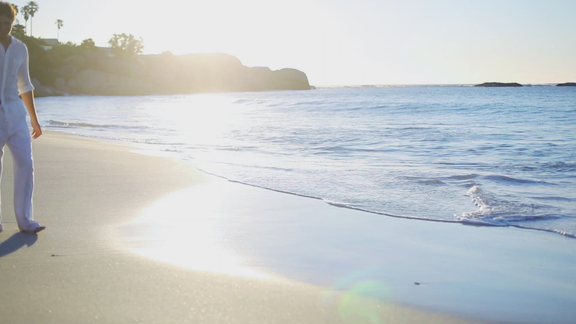 838351464 / Couple / Honeymoon / Beach