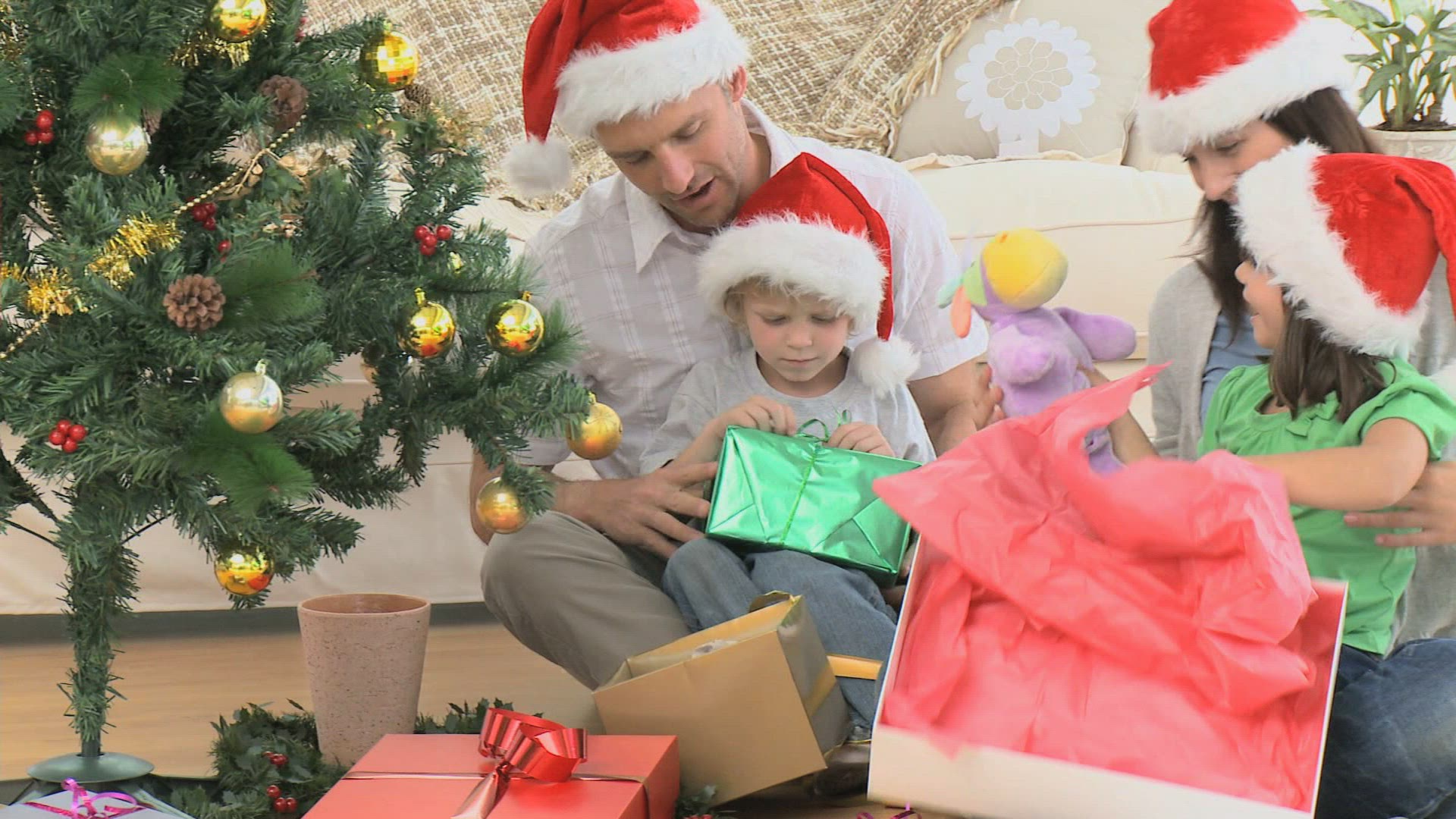 626089106 / Family / Gift Giving / Christmas