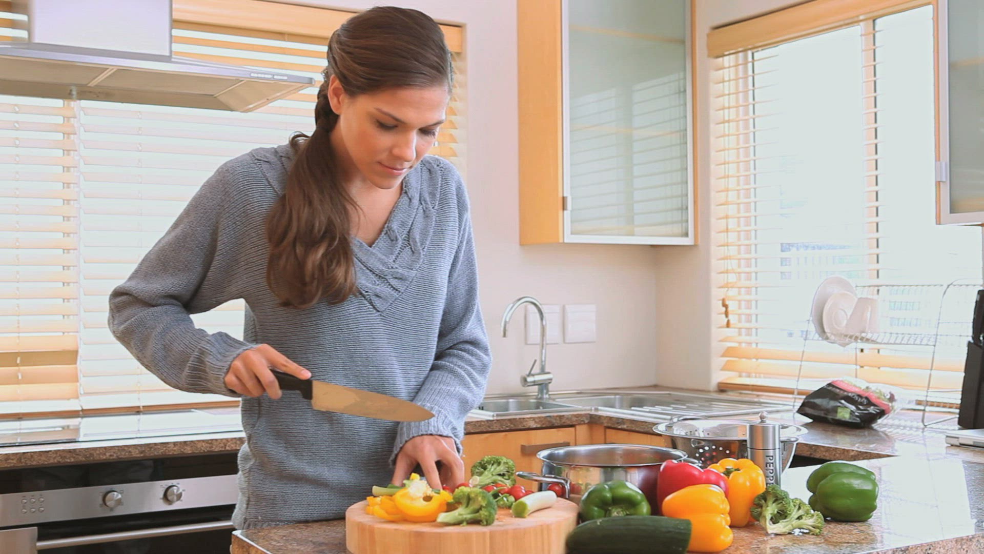 527410813 / Cooking / Putting / Preparing Food