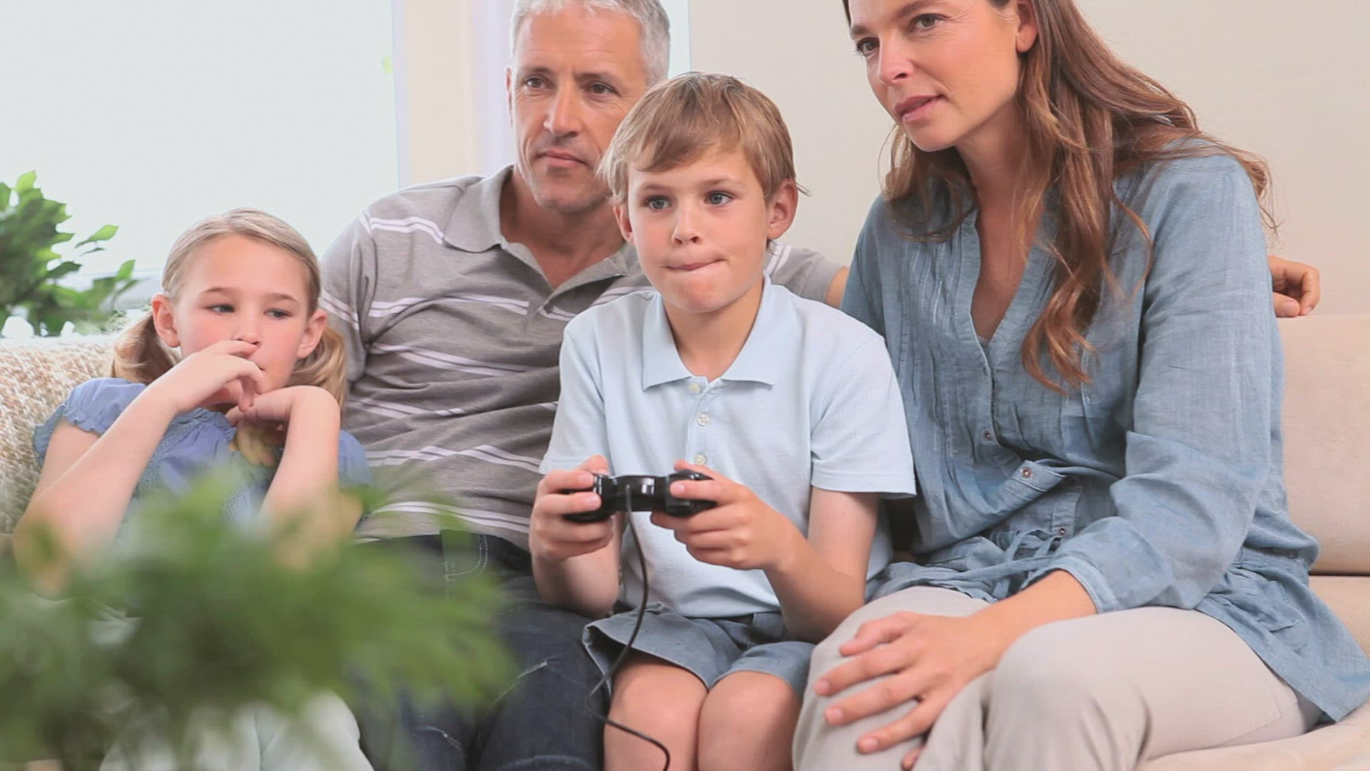 844229110 / Boy / Holding / Supporting