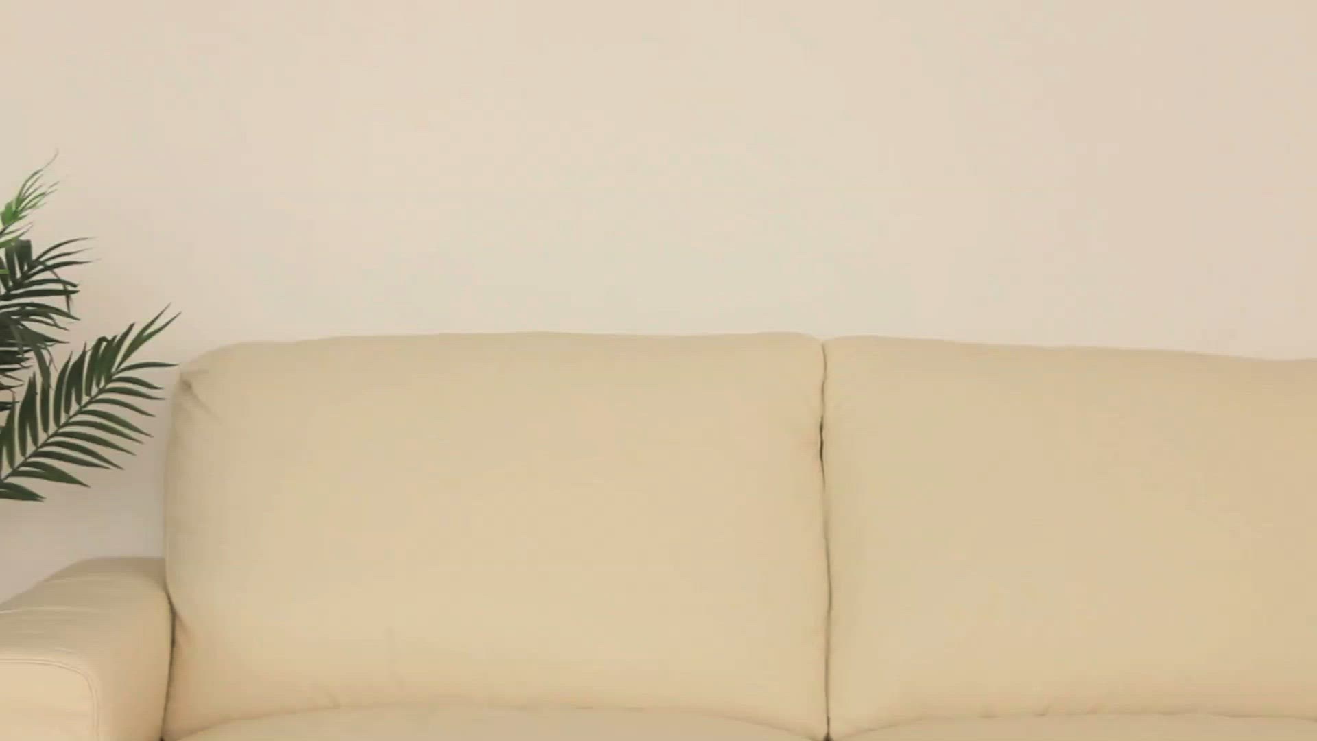 579613891 / Businesswoman / Waiting / Patience