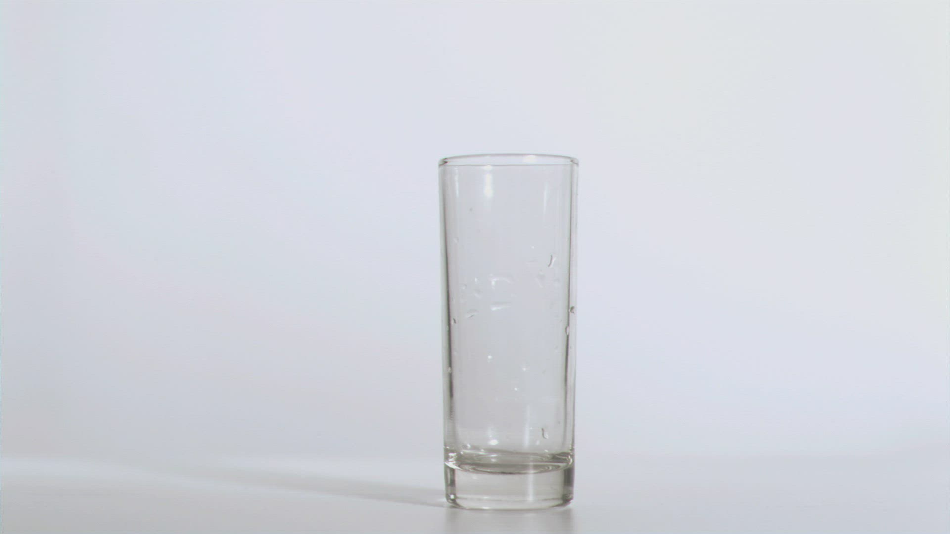 180064579 / Pouring In / Pouring Out / Pouring