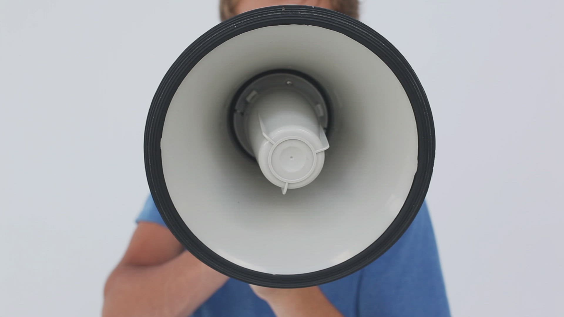 583181911 / Man / Megaphone / Calling