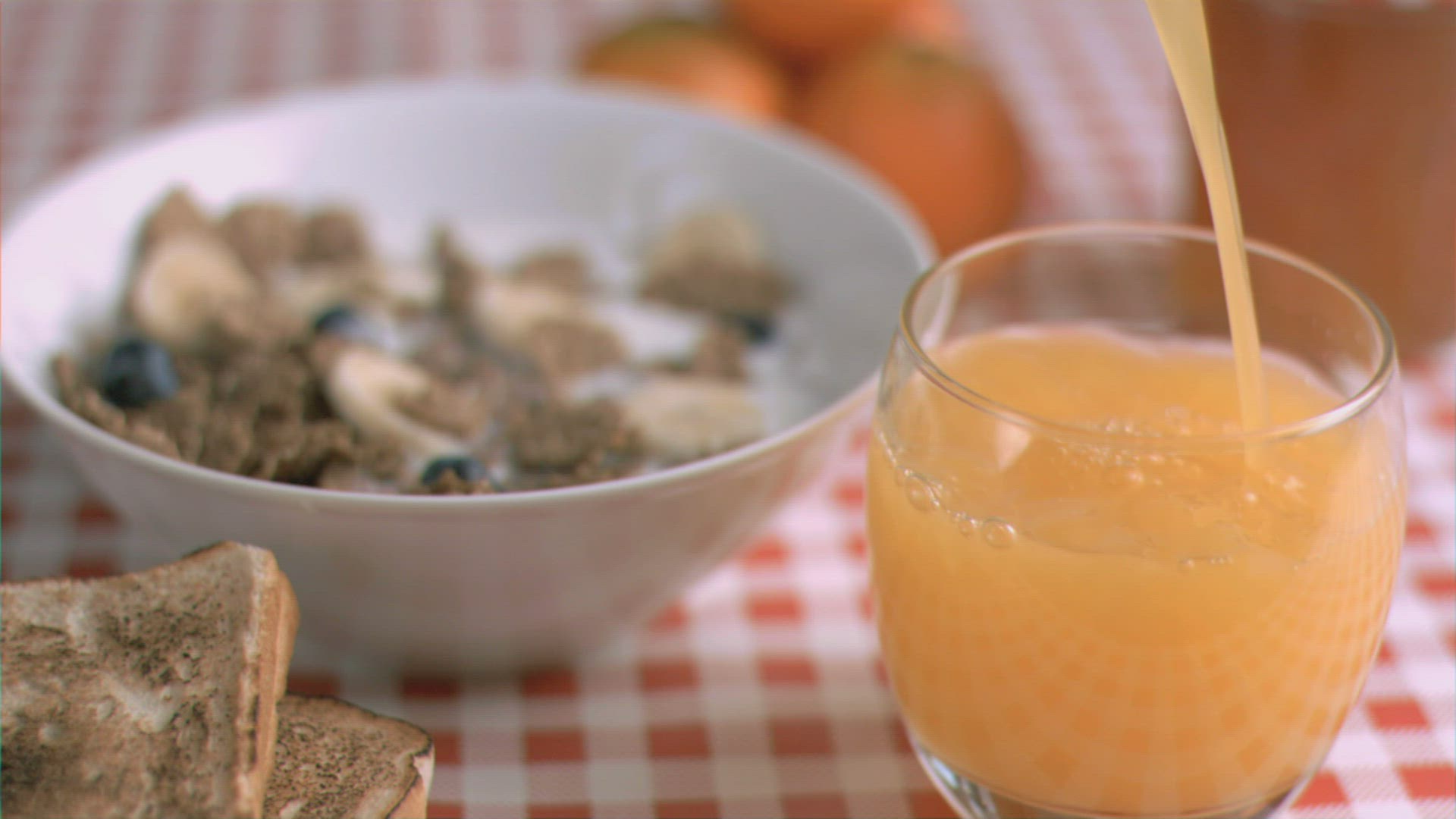 812898069 / Orange Juice / Granola / Breakfast