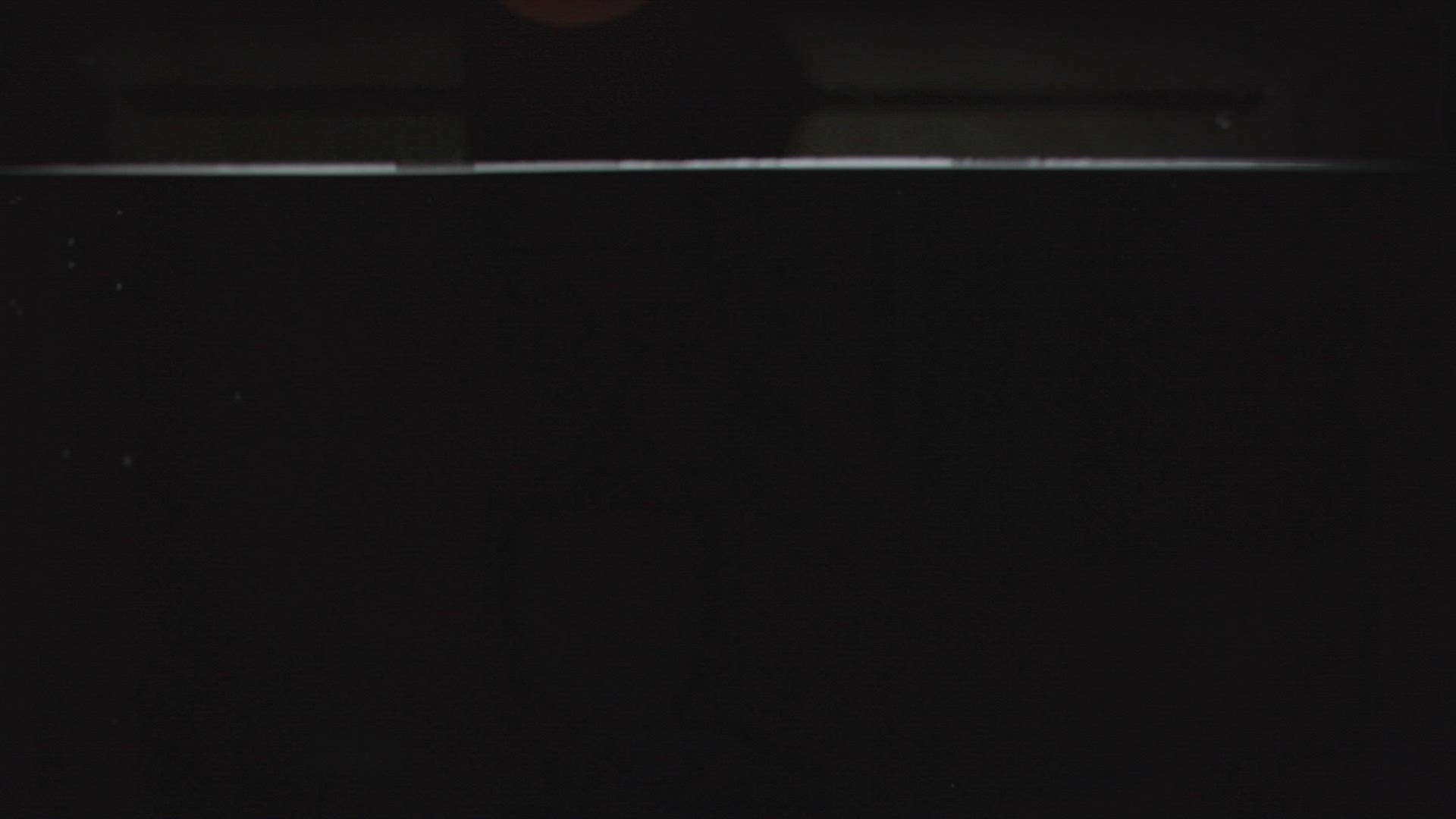 352203074 / Orange / Water / Dunking