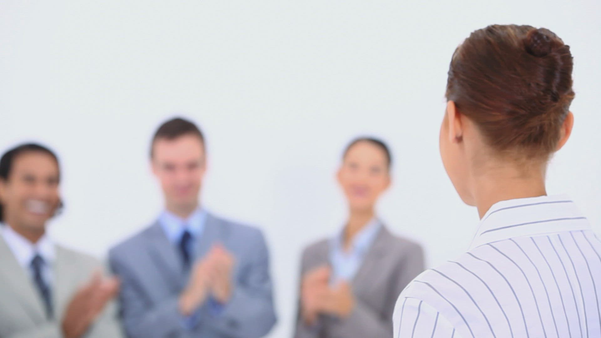 787855192 / Business People / Applauding / Success