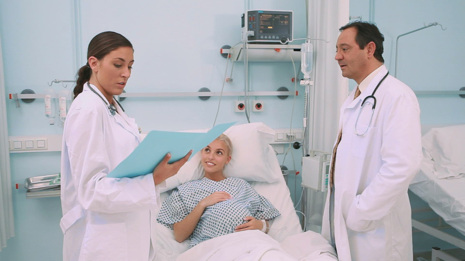 373423140 / Specialist / Doctor / Auscultation