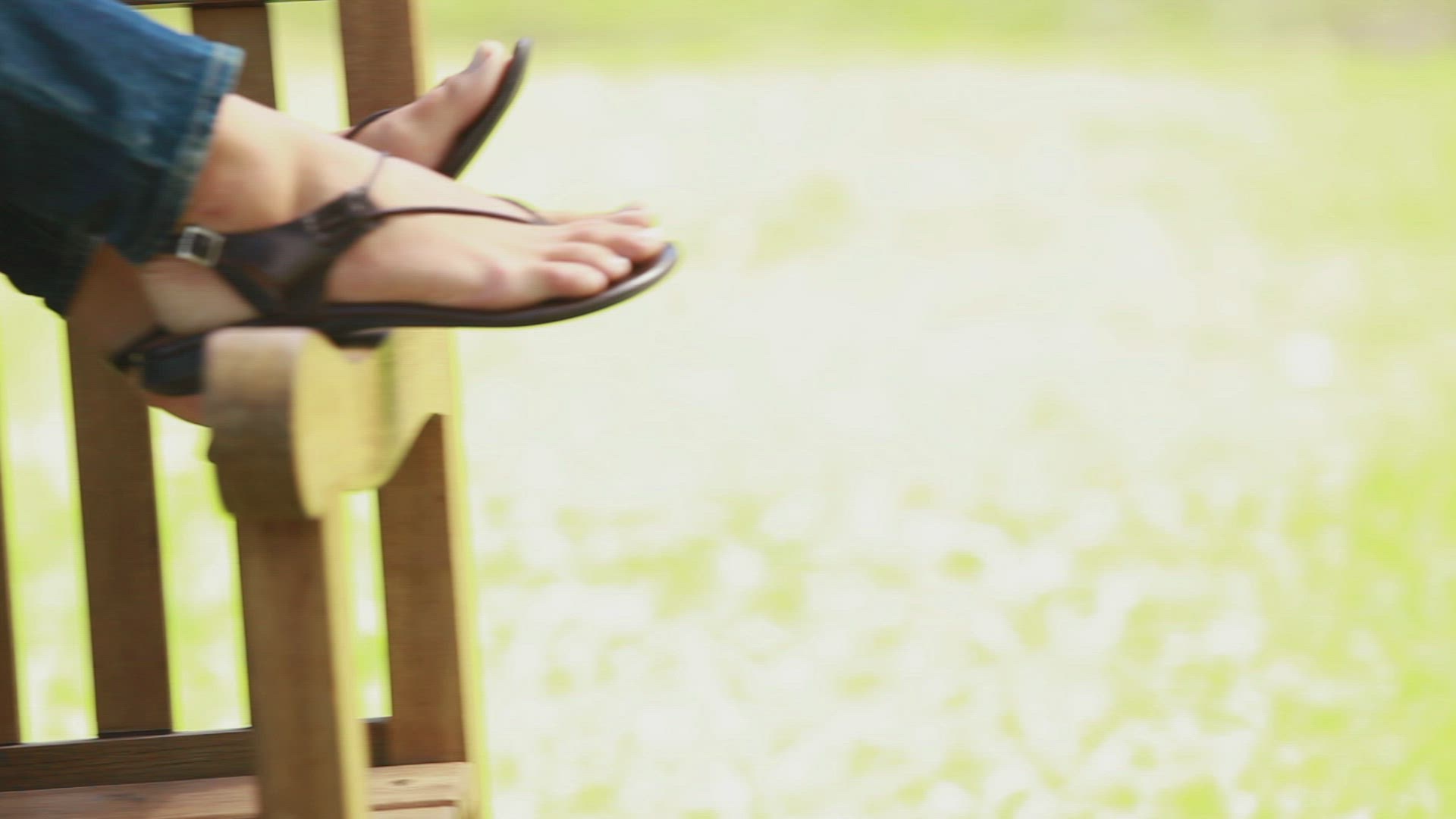643278443 / People / Relaxing / Calmness