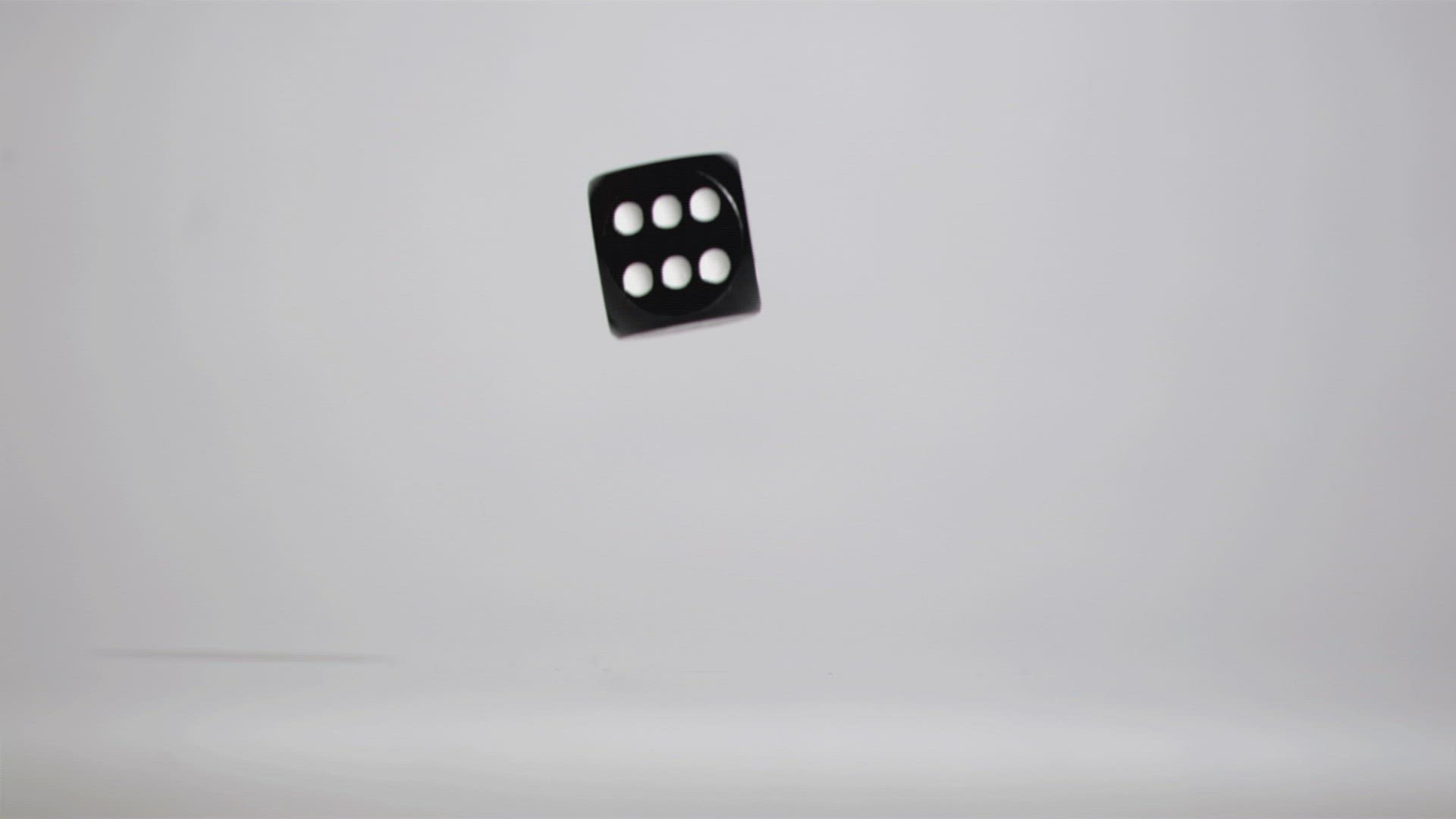 407472835 / Twinkling / Rotating / Falling