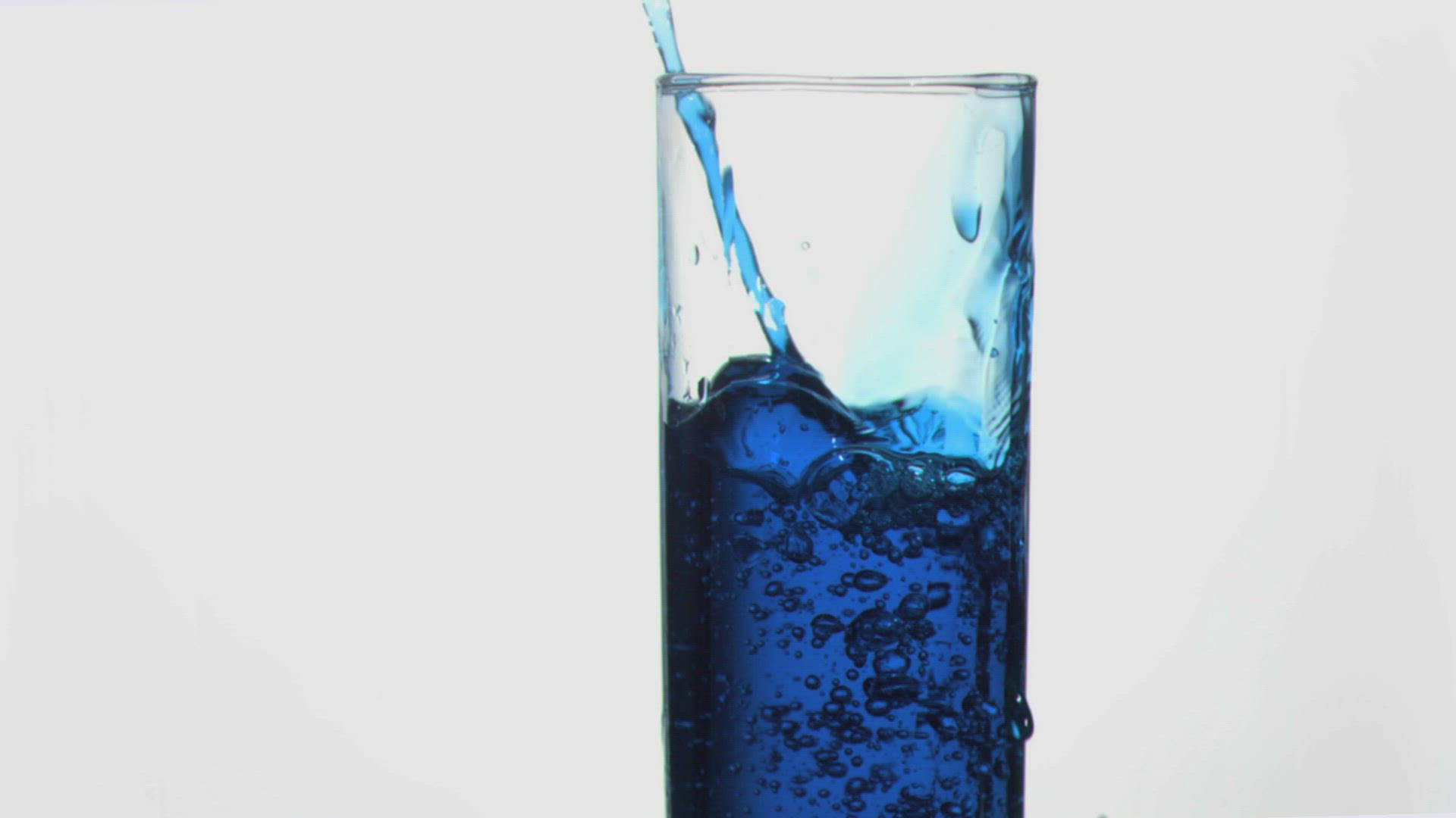 864186943 / Flowing / Falling / Filling