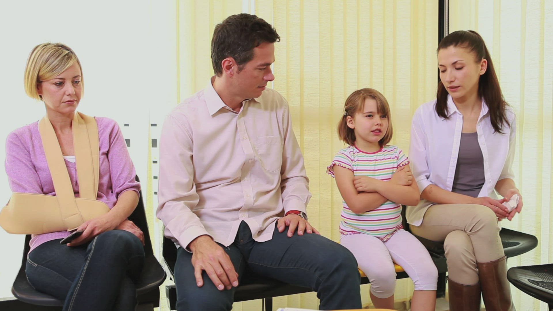 833352679 / Girl / Smiling / Holding 833352679 / Girl / Smiling / Holding