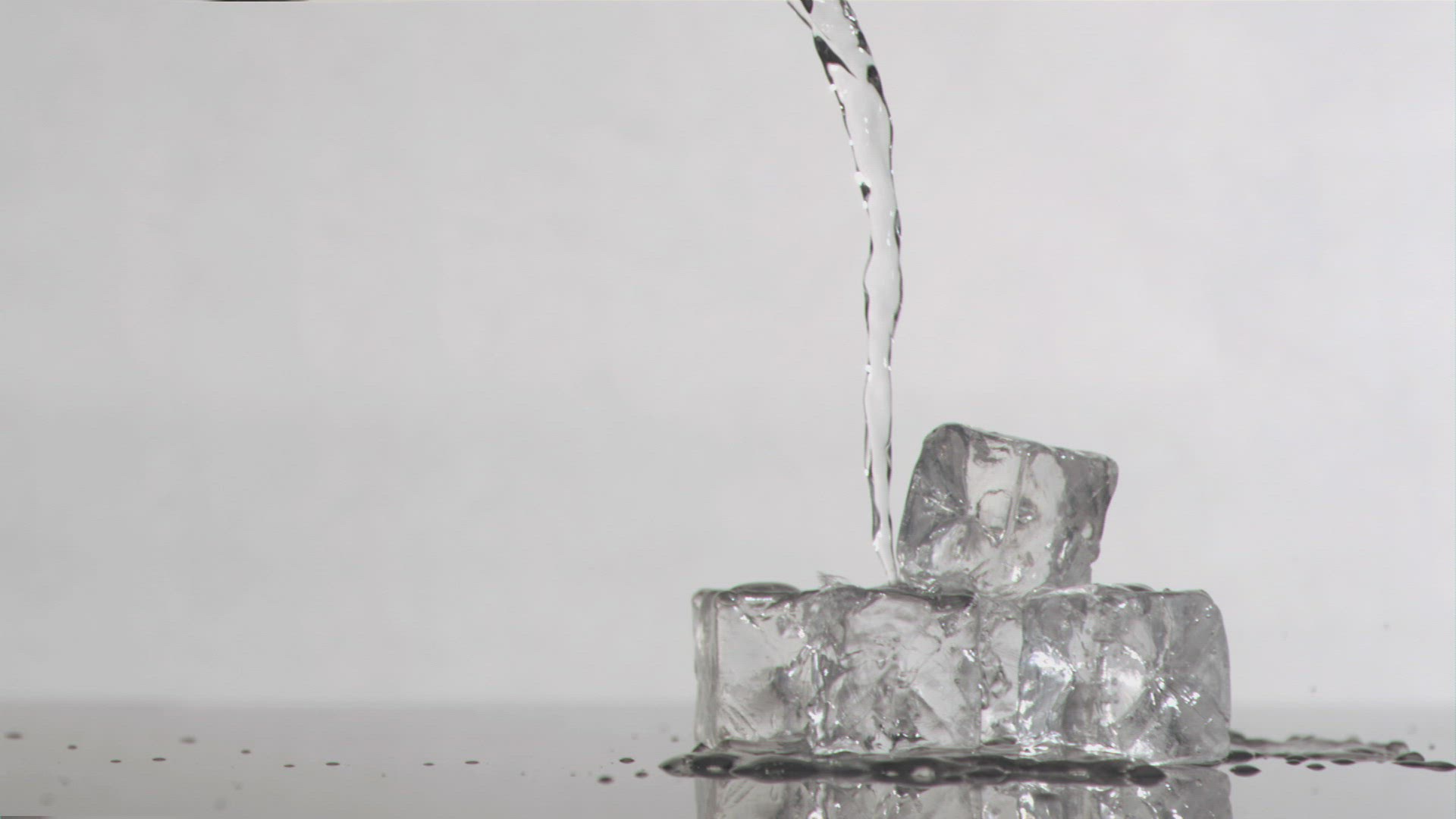 248185597 / Pouring In / Pouring Out / Pouring
