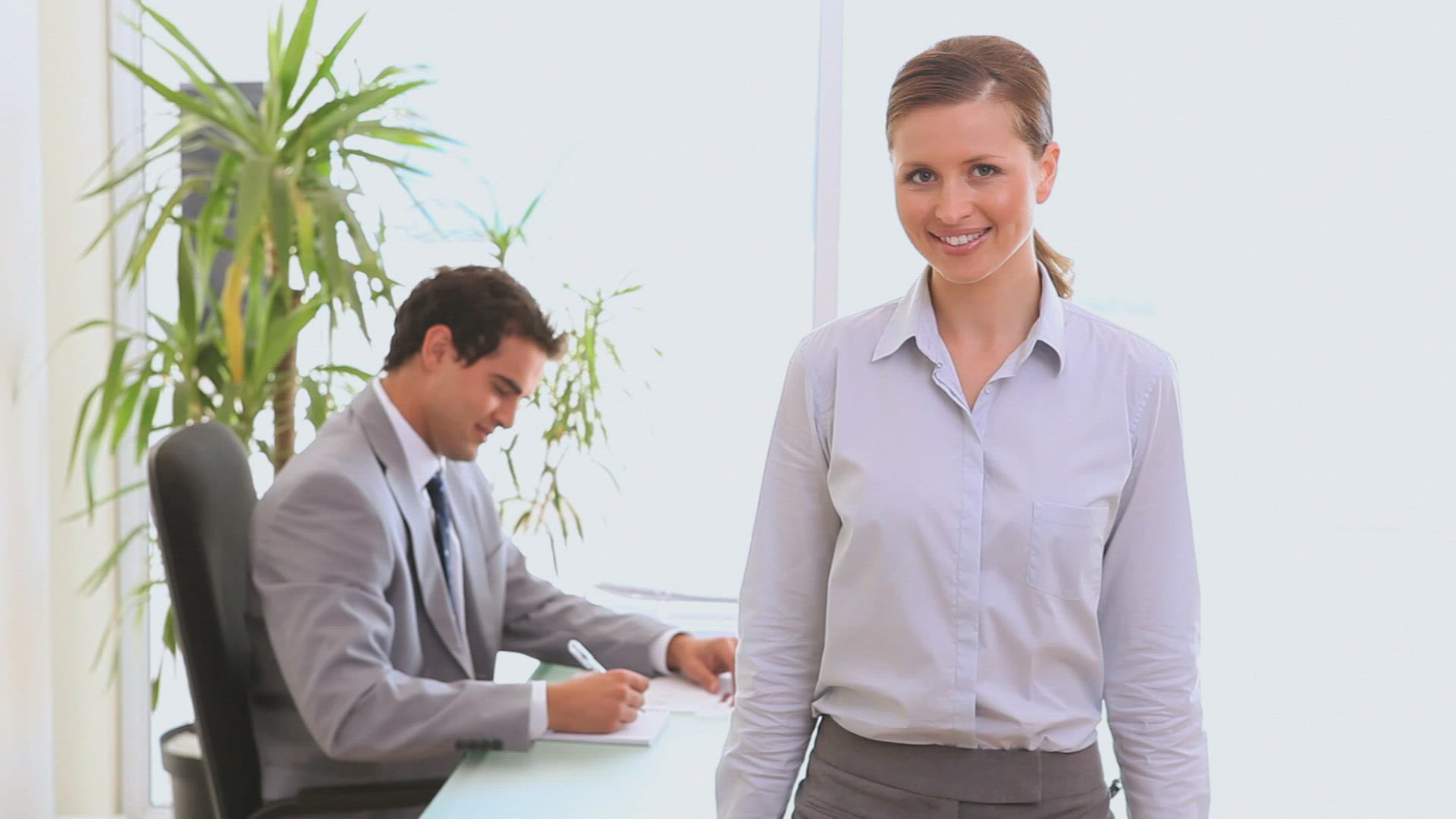756487638 / Businesswoman / Looking at Camera